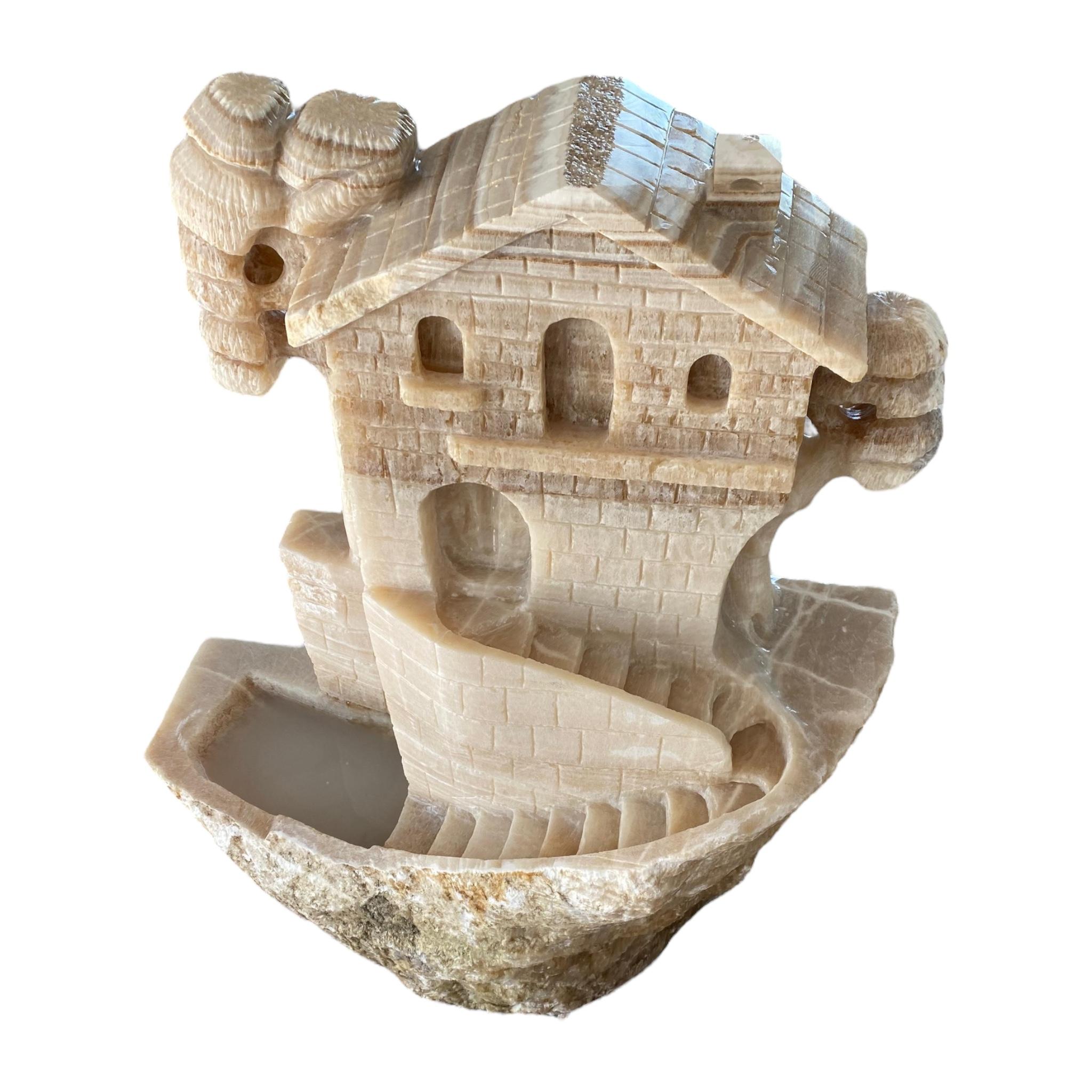 Fuente de mármol ónice miel tallada a mano - Escultura de agua única de Haand Tallado a mano en venta
