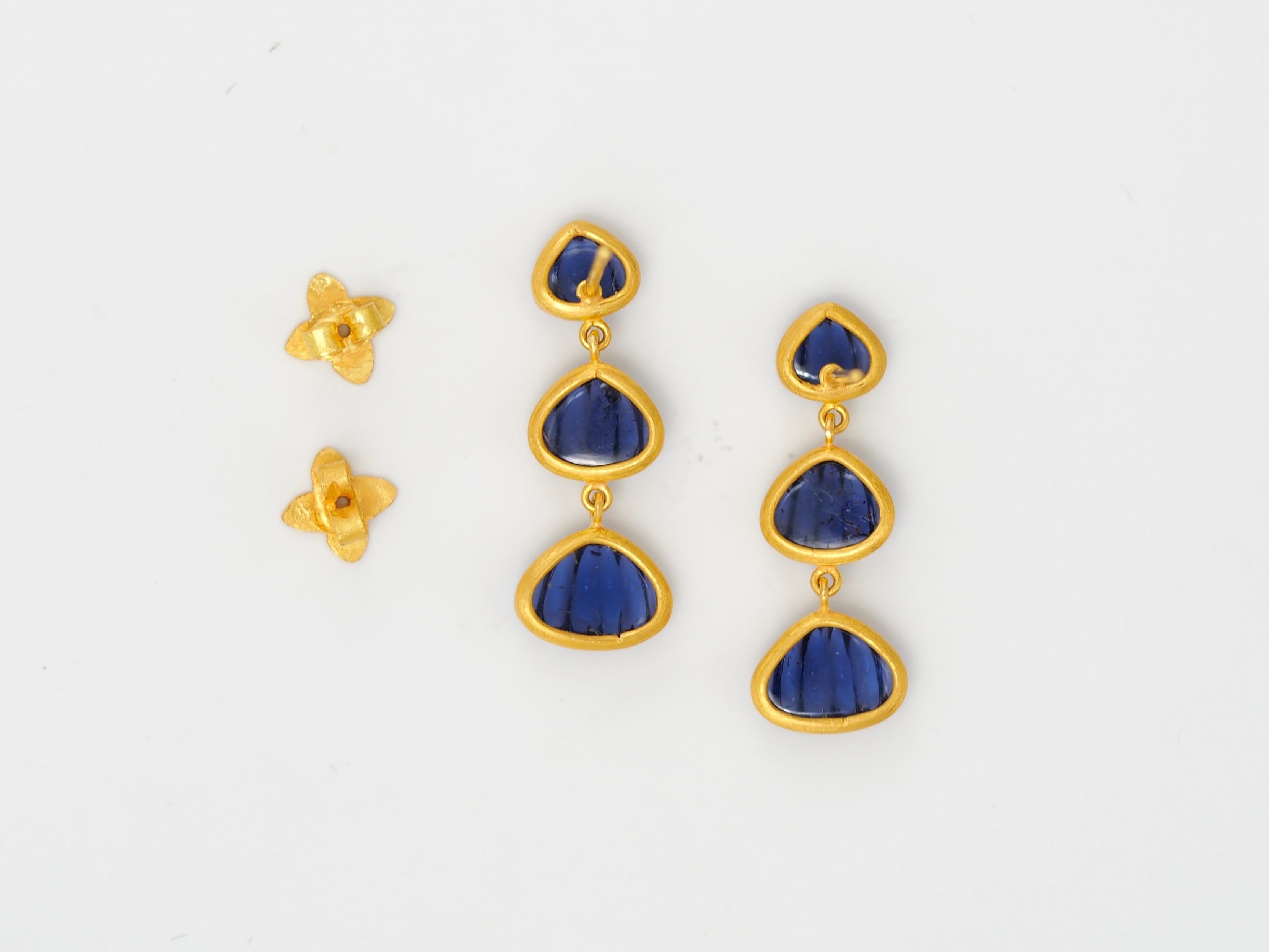 Women's Hand Carved Iolite Shell 22 Karat Gold Push Earrings For Sale