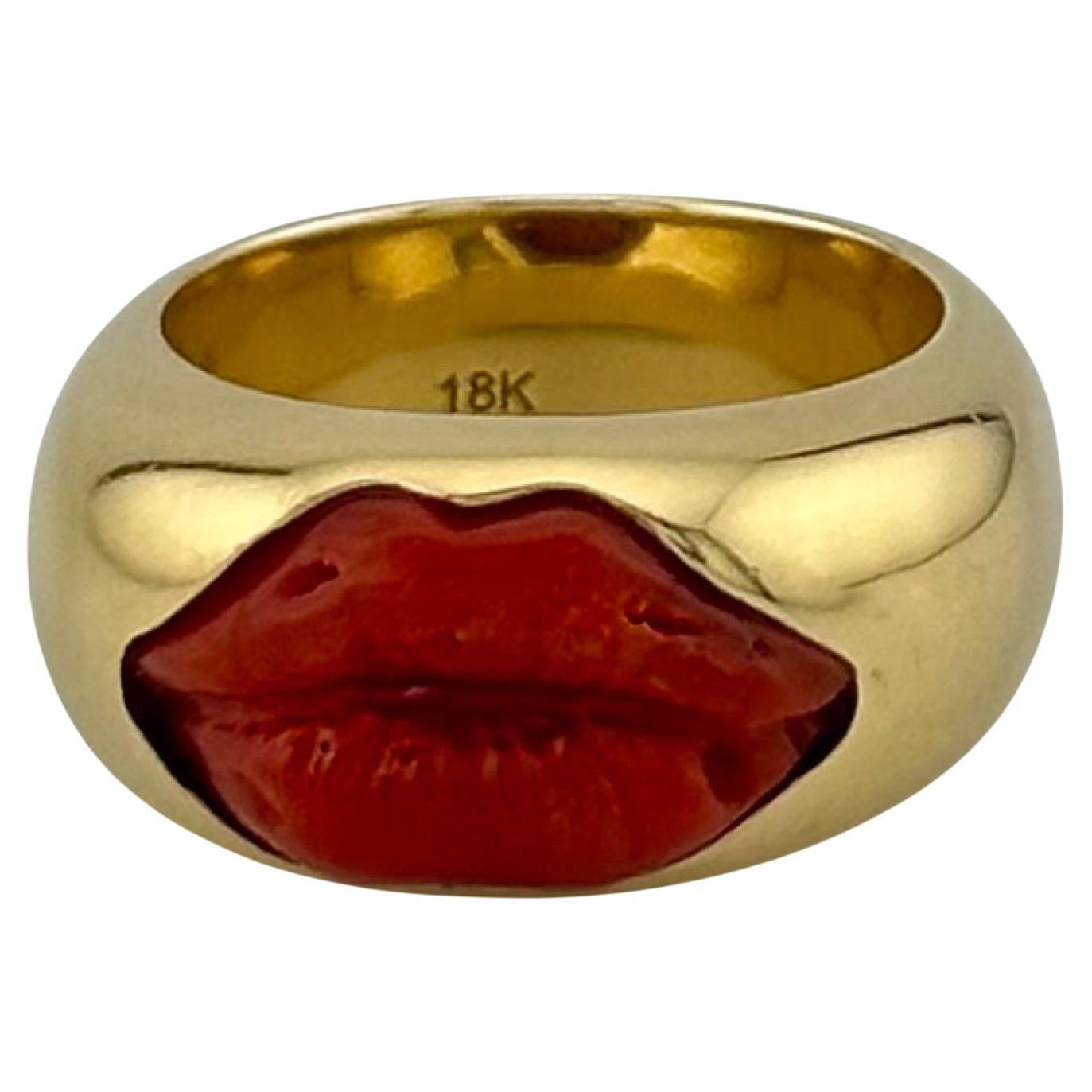 Hand Carved Italian Coral Lips 18Karat Gold Dome Ring For Sale