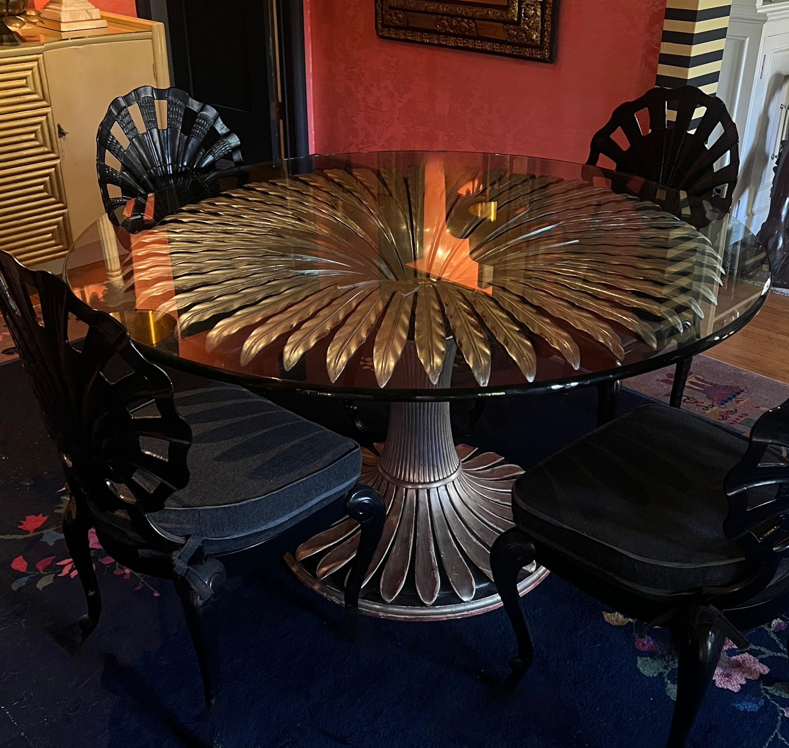 Vetro Tavolo da pranzo o da centro in legno dorato italiano intagliato a mano da Pier Luigi Colli in vendita