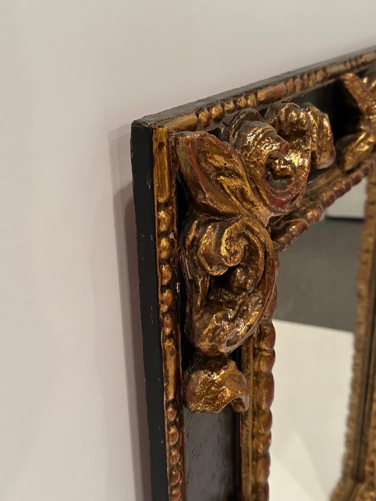 Miroir italien de style rococo sculpté à la main, ébénisé et or ancien Bon état - En vente à Hopewell, NJ