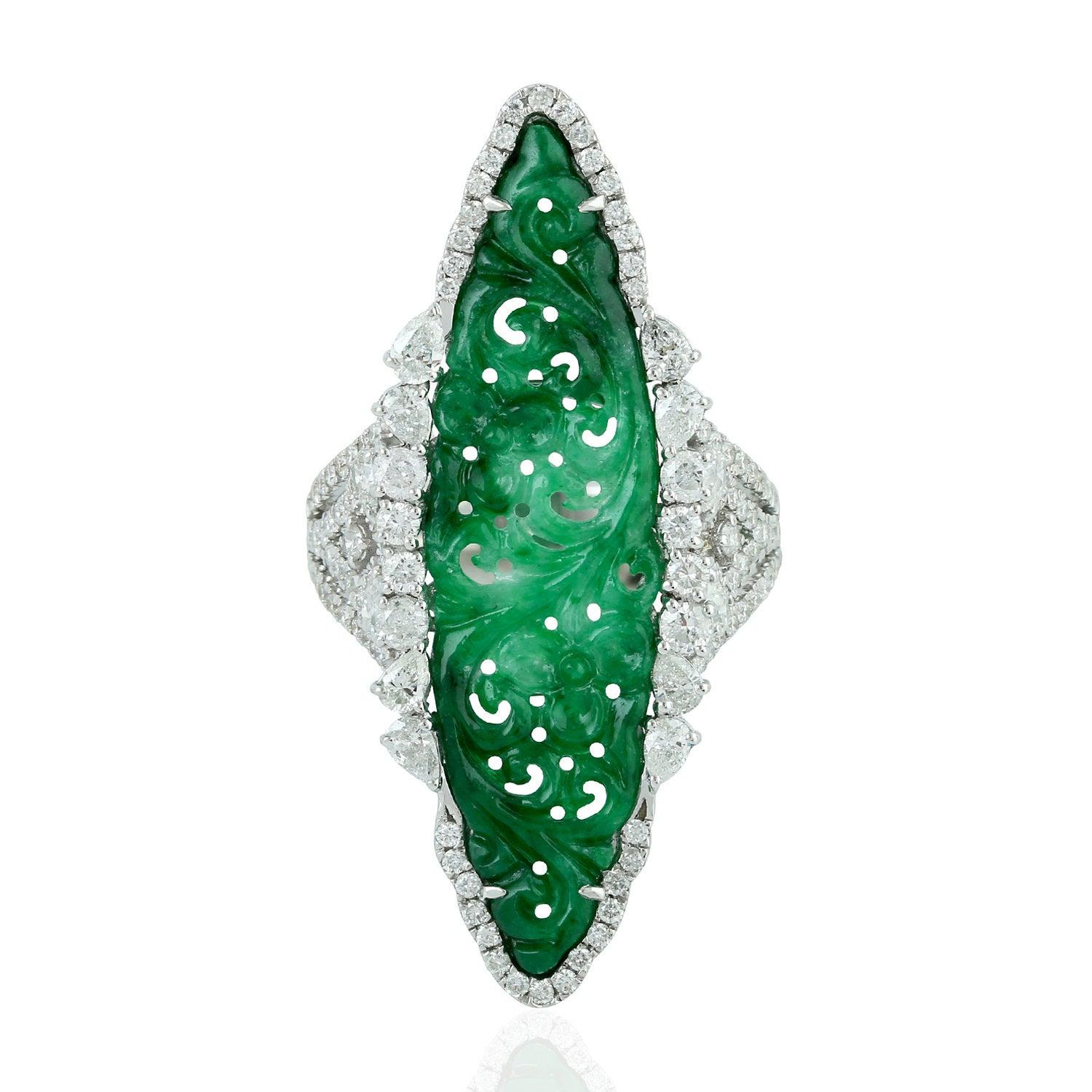 For Sale:  Hand Carved Jade 18 Karat White Gold Diamond Ring 3