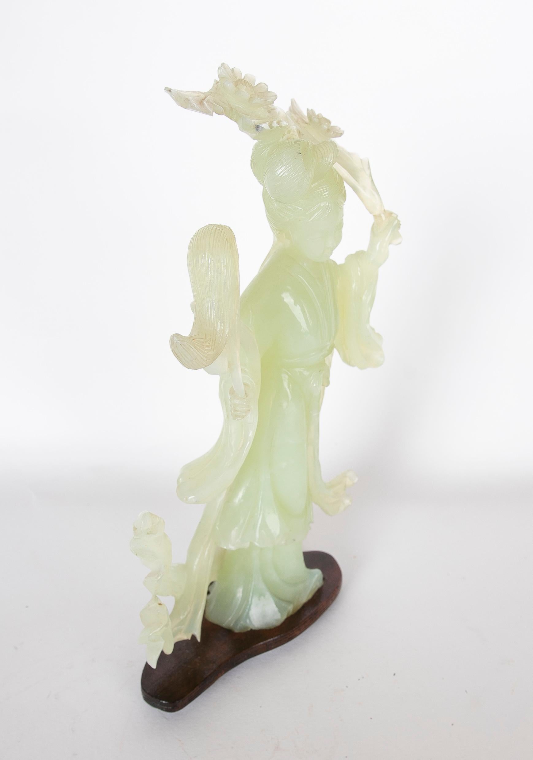 Hand-Carved Jadeite Figurine of an Oriental Woman on a Wooden Base For Sale 2