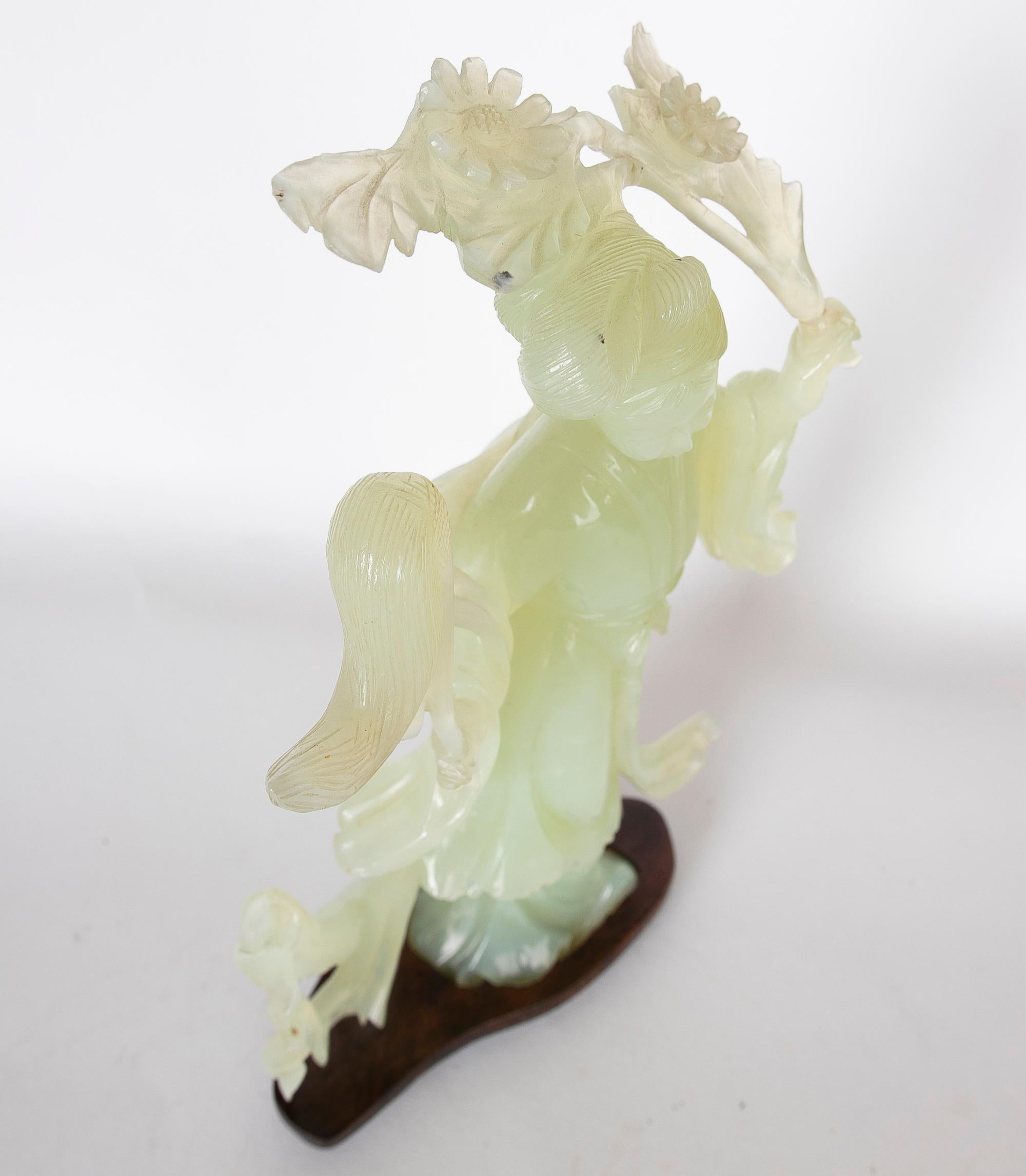 Hand-Carved Jadeite Figurine of an Oriental Woman on a Wooden Base For Sale 3