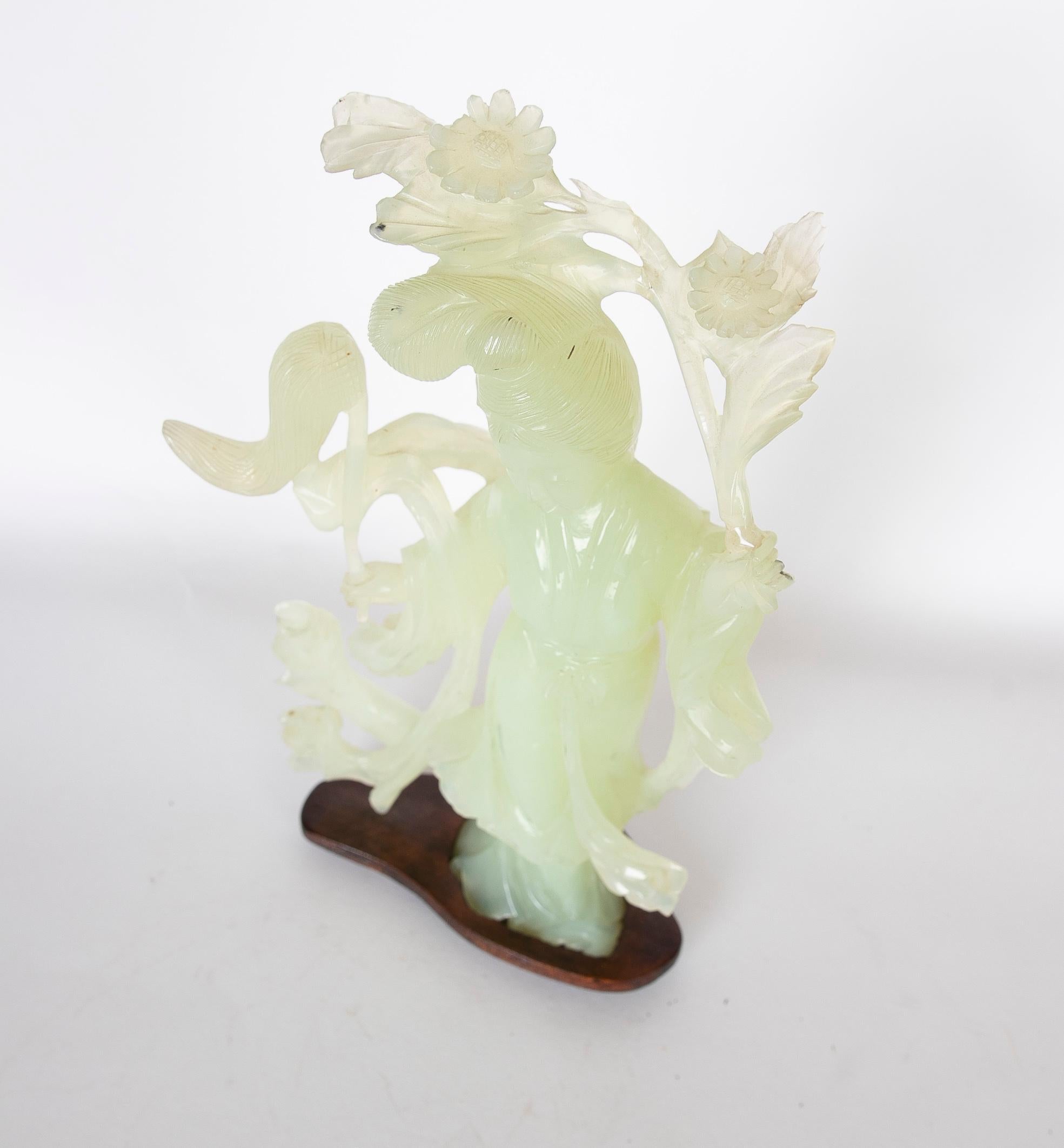 Hand-Carved Jadeite Figurine of an Oriental Woman on a Wooden Base For Sale 4