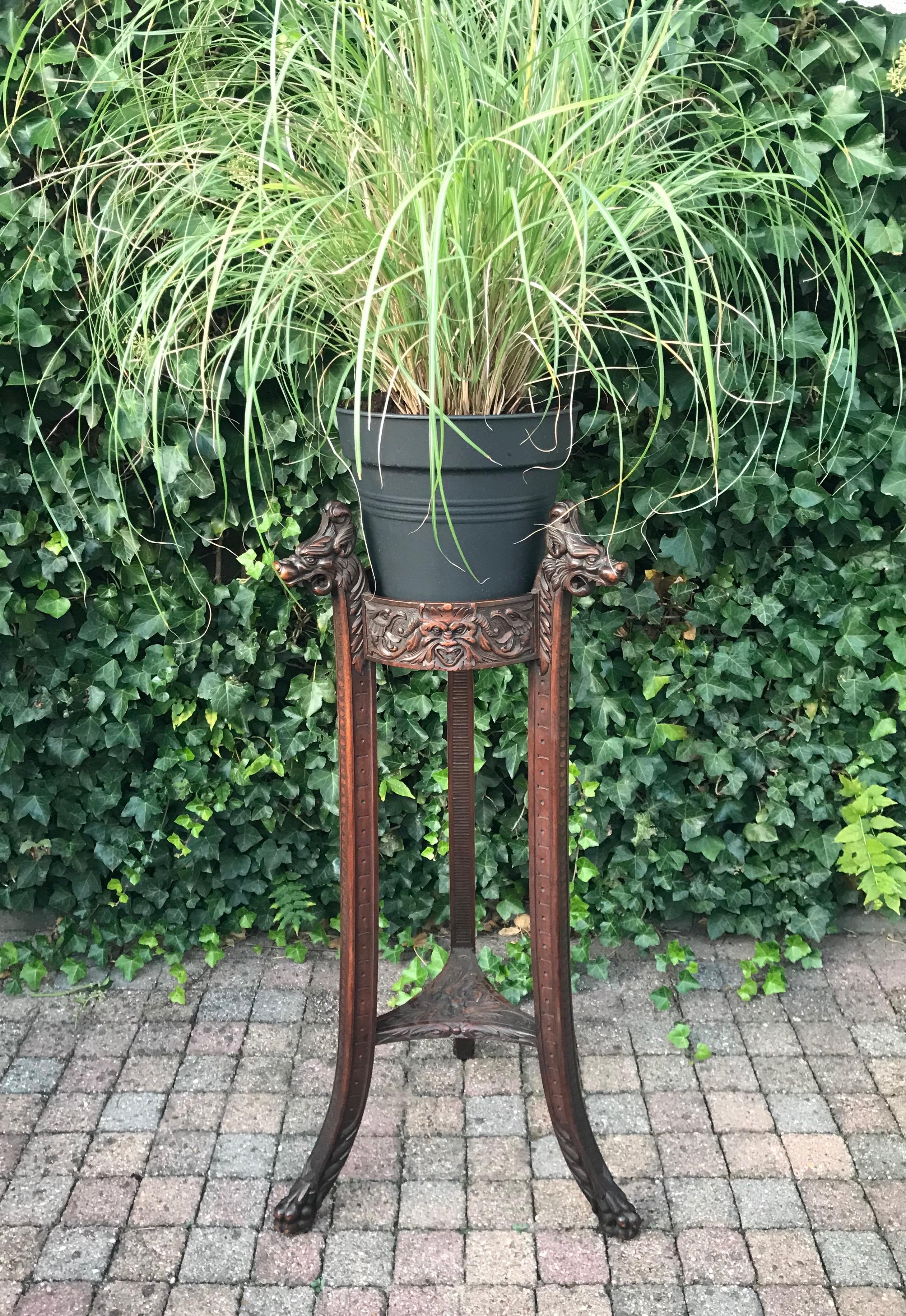 Hand-Carved Jardinière Plant Stand W. Green Men, Griffins & Dog Head Sculpture 12