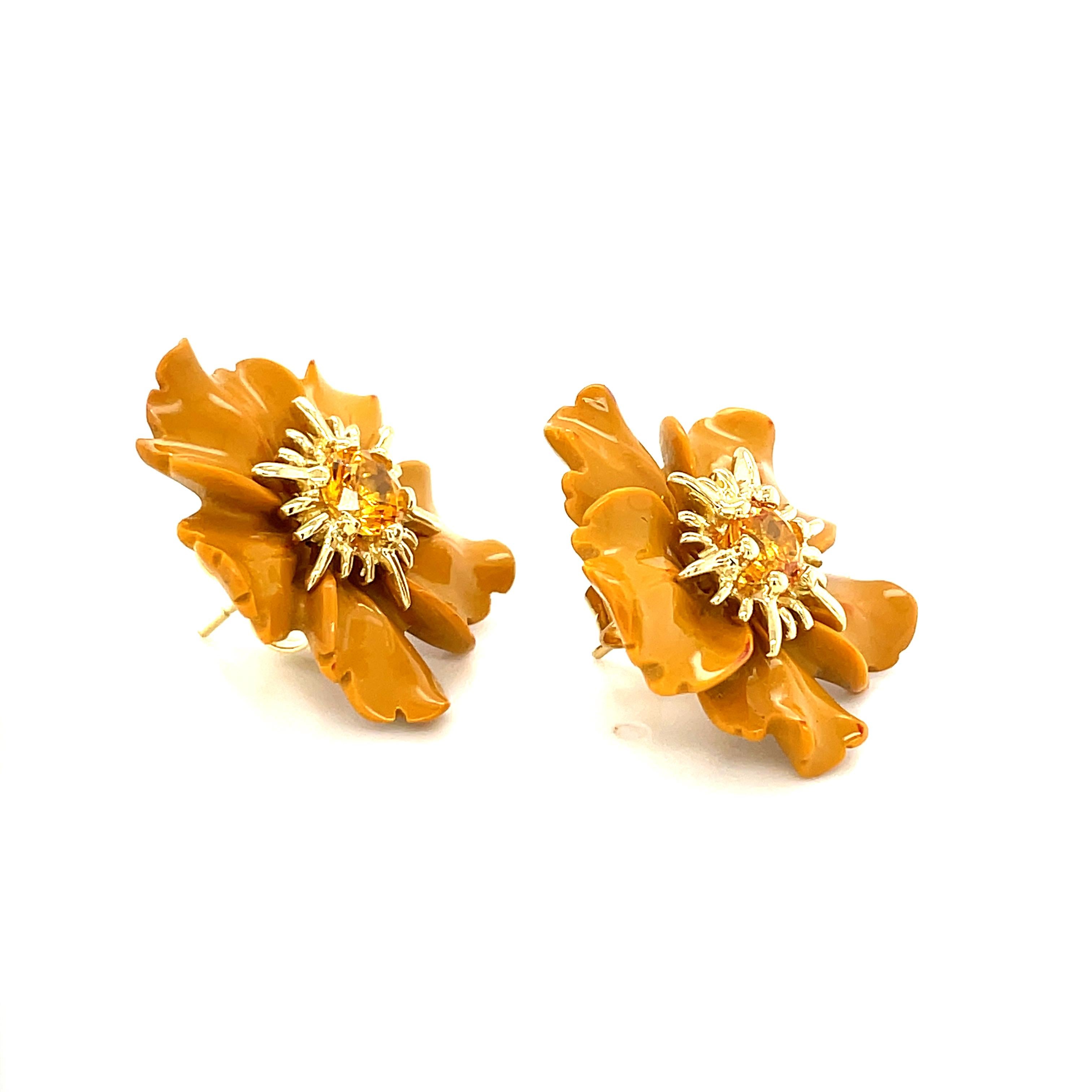 Carved Jasper Flower Earring Jacket with Yellow Sapphire and Gold Stamen Posts For Sale 1