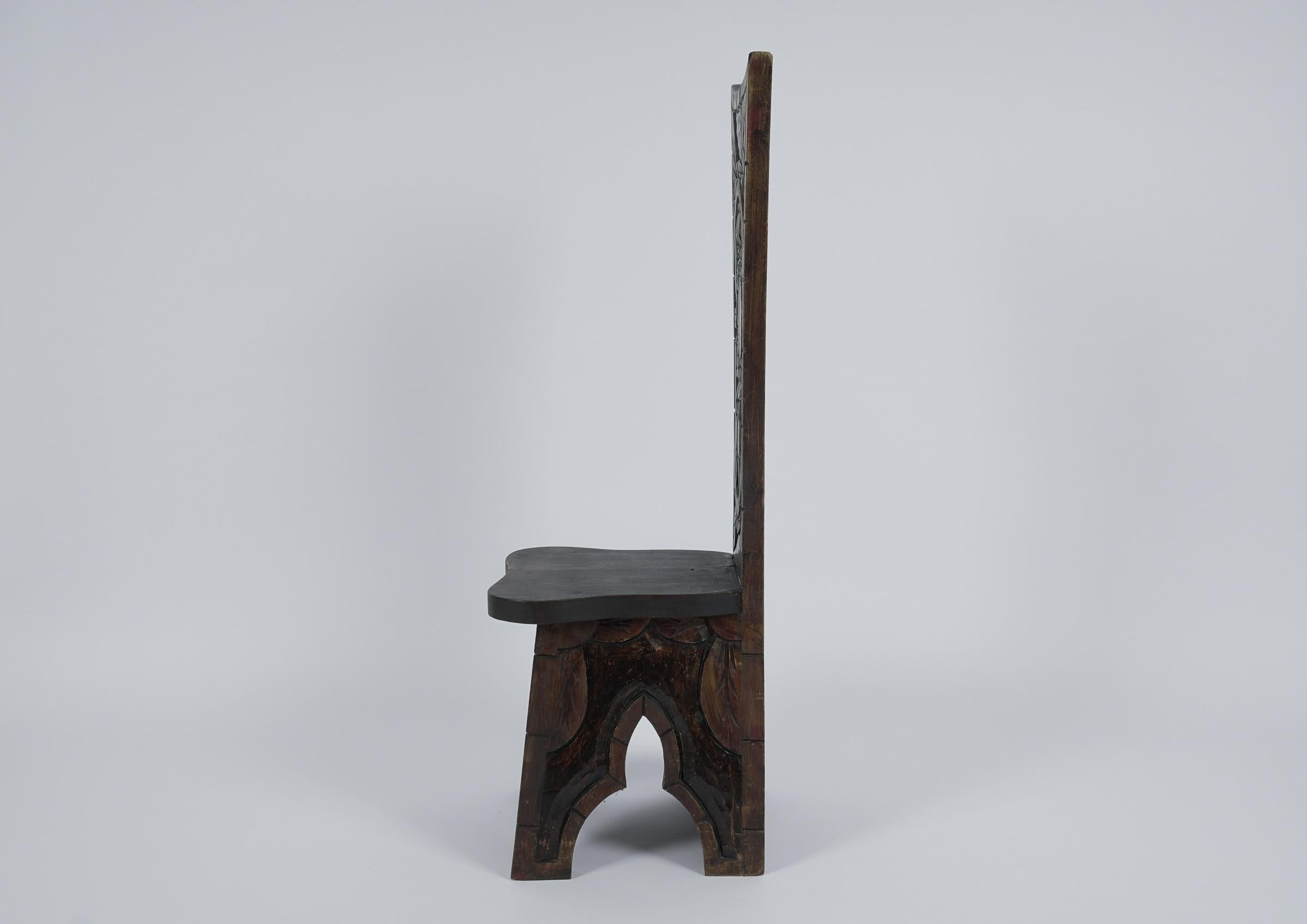 Handgeschnitzter „Knight“-Stuhl mit hoher Rückenlehne, Spanien, 1960er Jahre im Zustand „Gut“ im Angebot in Nürnberg, Bayern