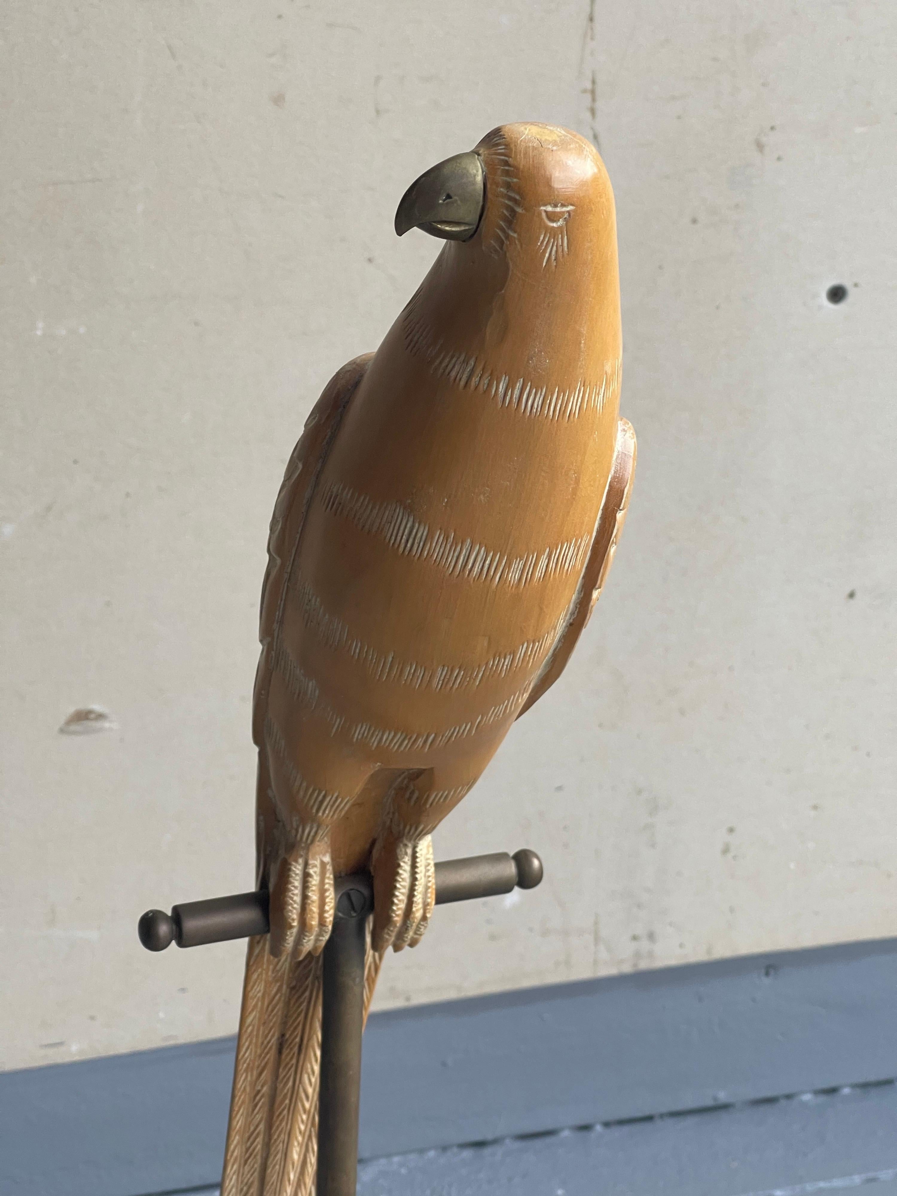 Hand Carved Knotty Pine Wood Parrot on Perch Sculpture by Sarreid Ltd. In Good Condition In San Diego, CA