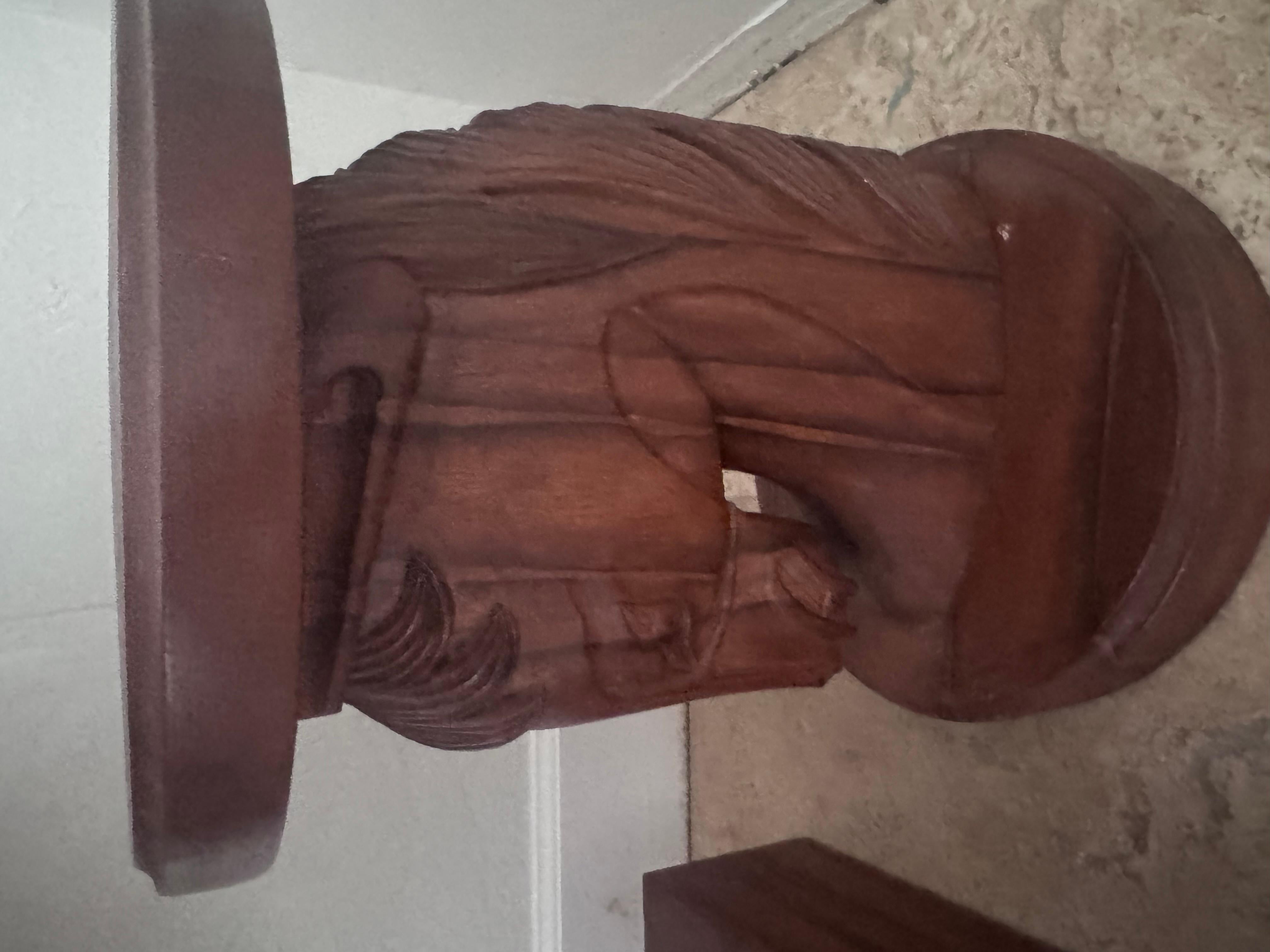 Late 20th Century Hand-Carved Koa Wood Chess Table with Intricate Horsehead Pedestal and Stools For Sale