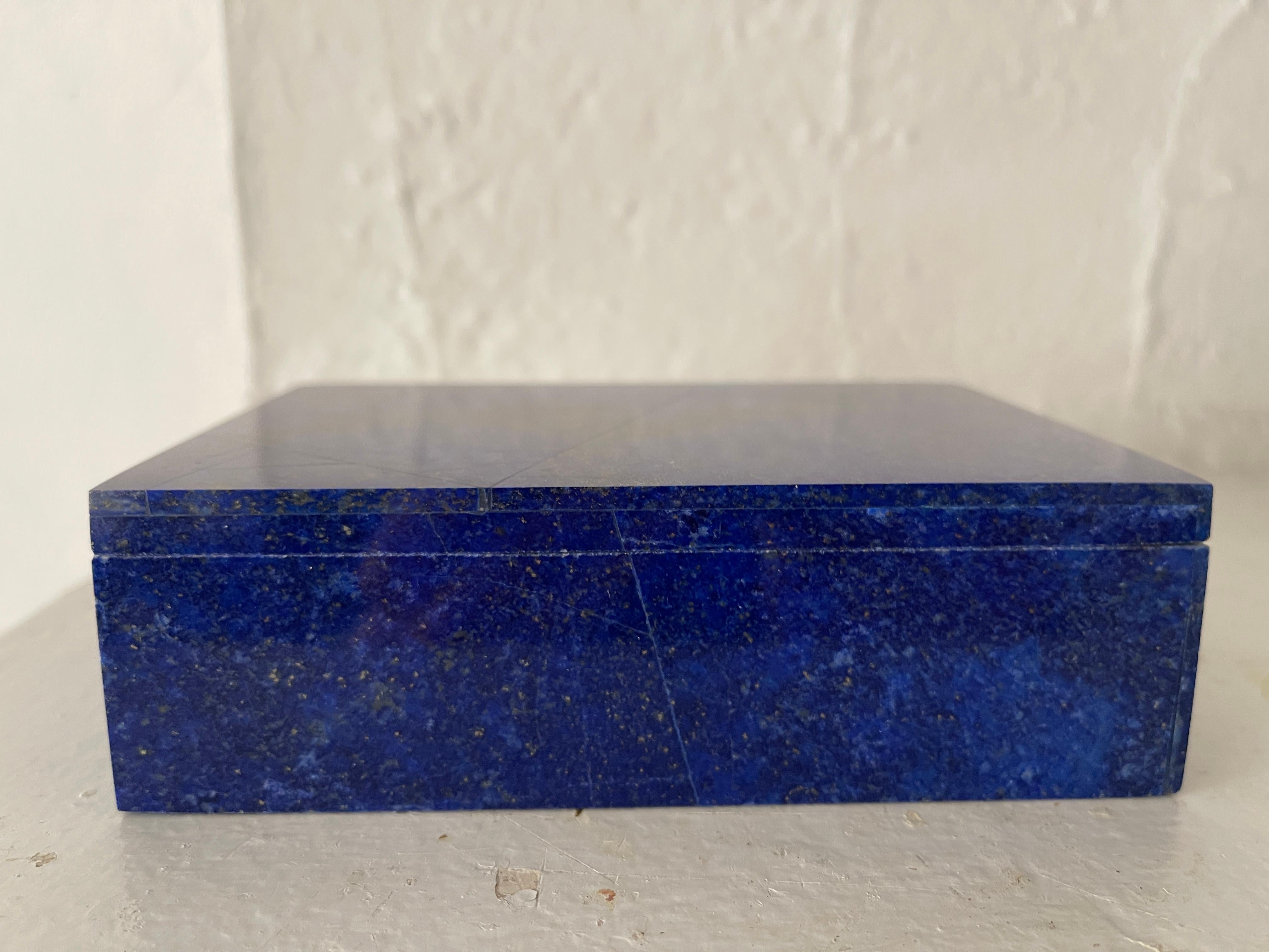 Hand Carved Lapis Lazuli Mosaic Jewelry Box with Marble Interior For Sale 1