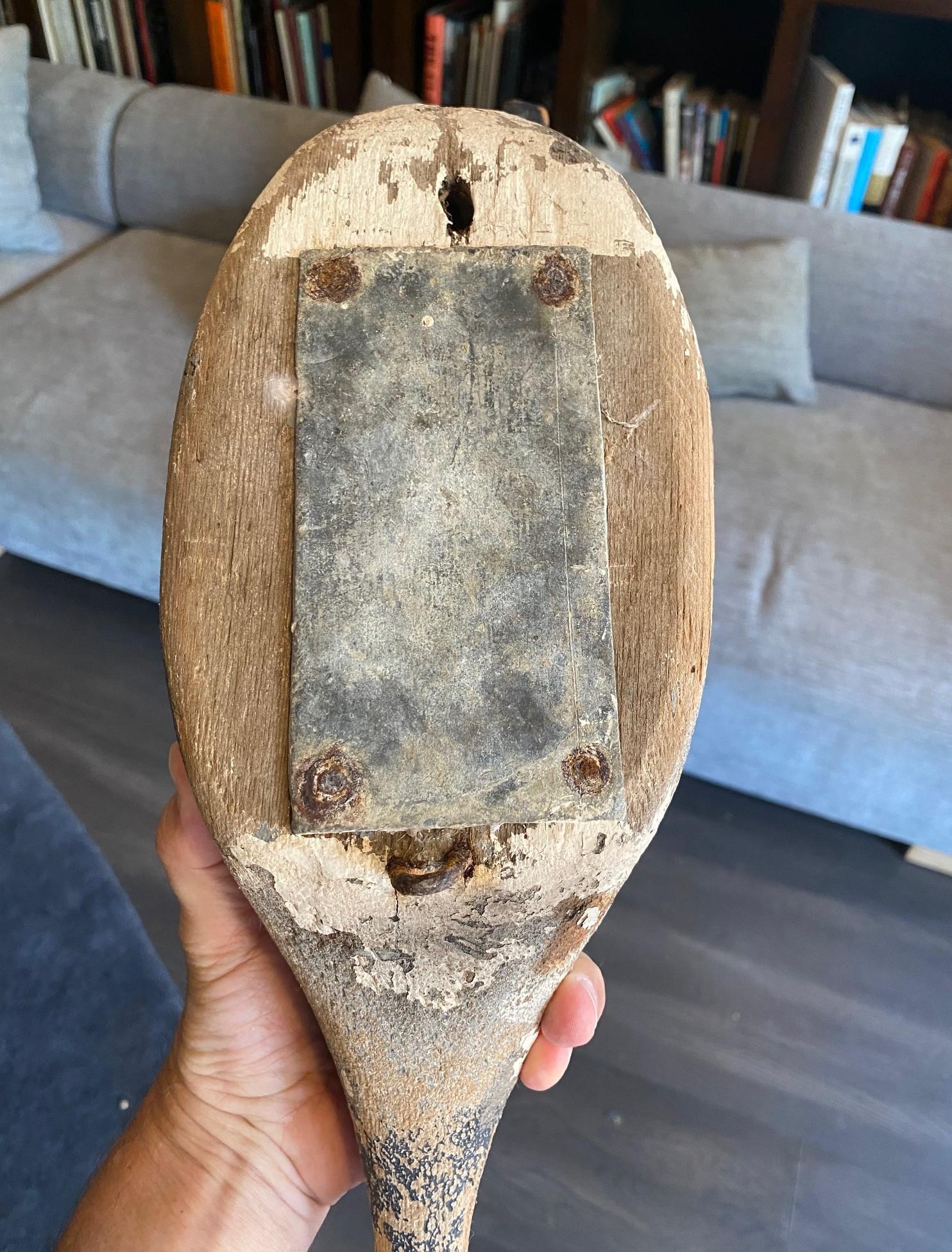 Escultura antigua de madera de pato tallada a mano, principios del siglo XX en venta 11