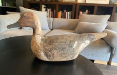 Scultura di anatra in legno antico intagliata a mano di grandi dimensioni, inizio XX secolo