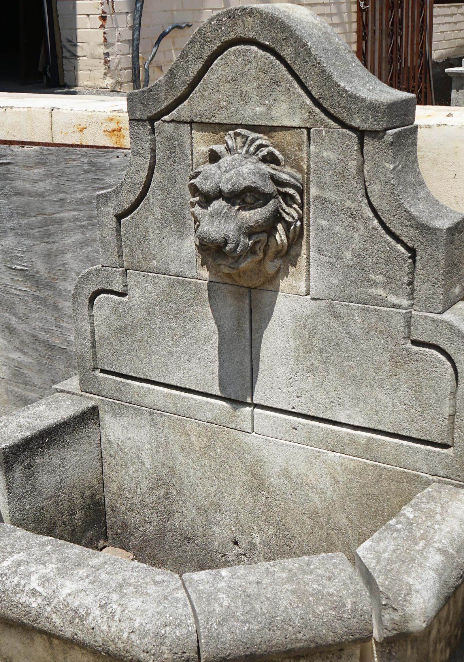 Hand Carved Limestone Wall Fountain with Lion Medallion In Good Condition In Dallas, TX