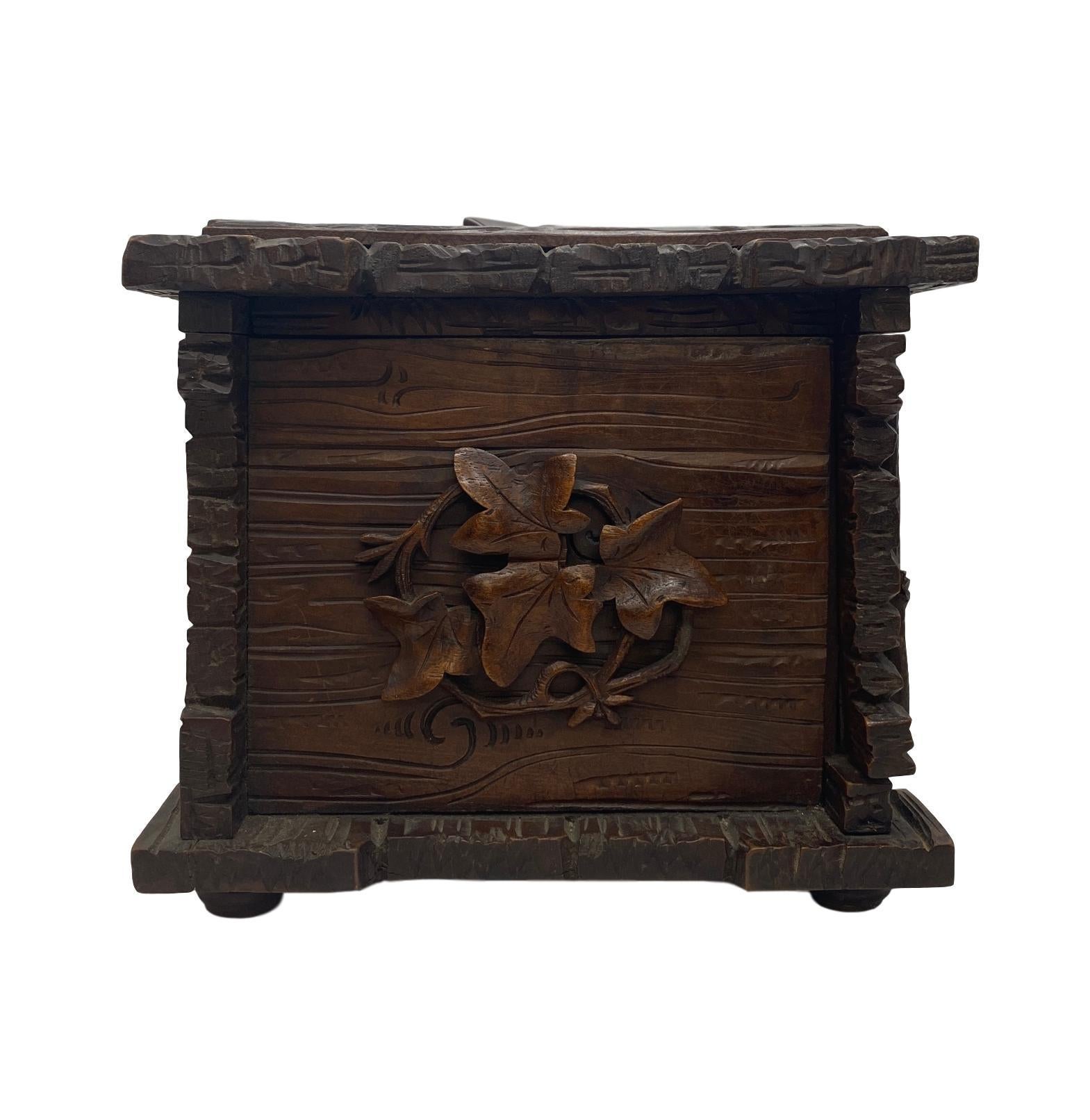 Hand Carved Linden Wood Black Forest Cigar Box Humidor, Swiss, circa 1880 2