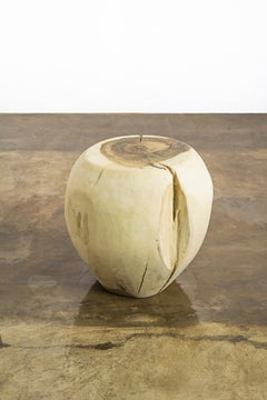 Tavolo a baule in legno massiccio intagliato a mano Ƒ30 di Costantini, in offerta