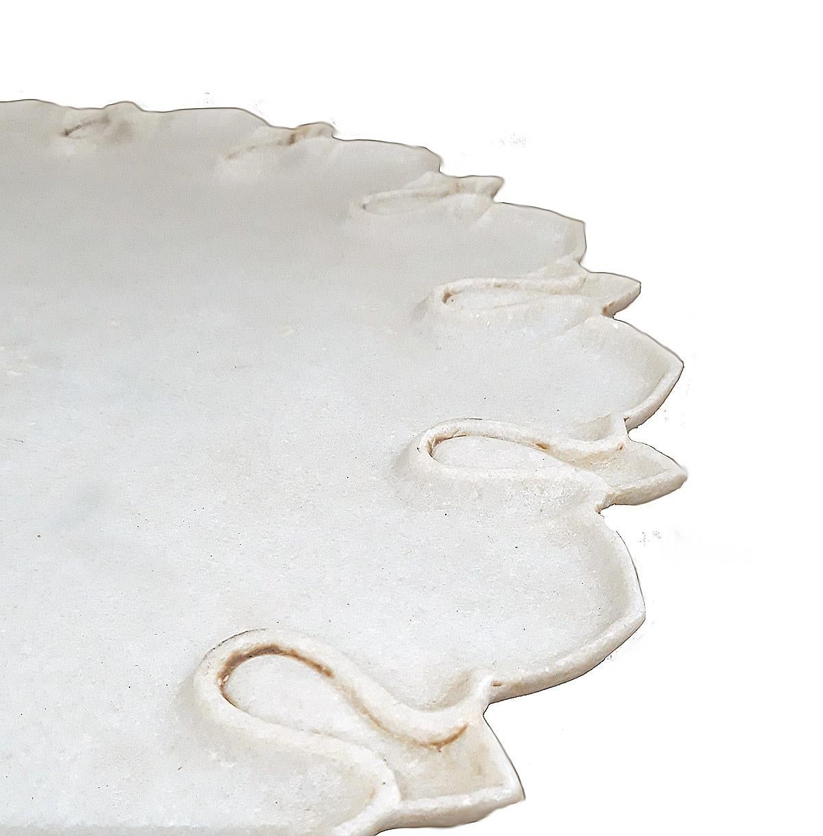 Hand-Carved Marble Charger / Server / Plate from India, Mid-20th Century In Good Condition For Sale In New York, NY