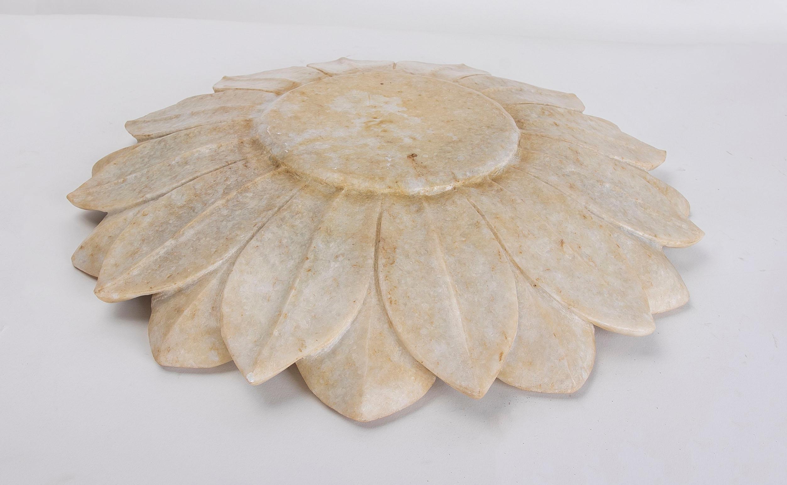 Hand-Carved Marble Decorative Dish with Open Lotus Flower Shape For Sale 7