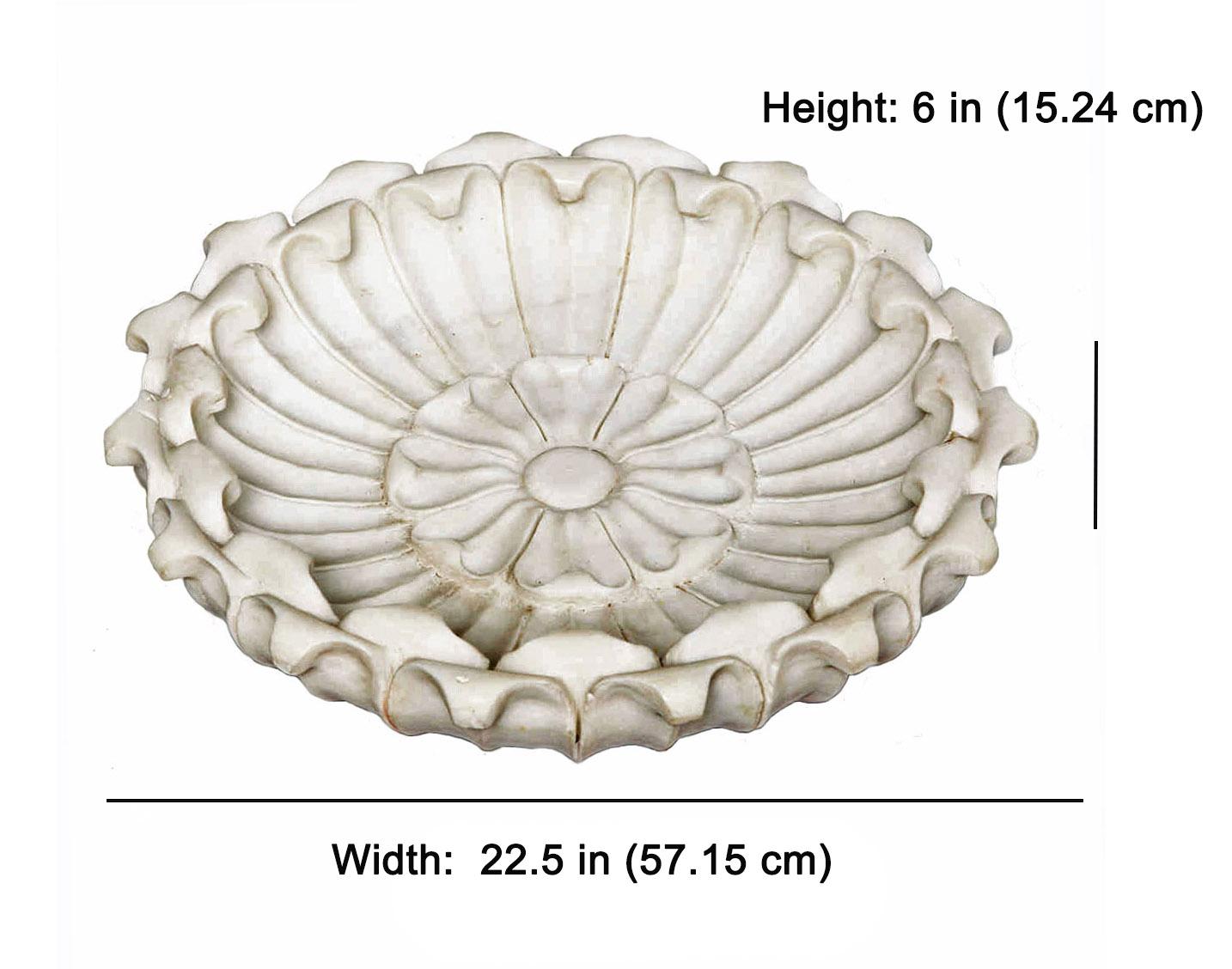 Hand Carved Marble Flower Bowl, Mid-20th Century For Sale 1