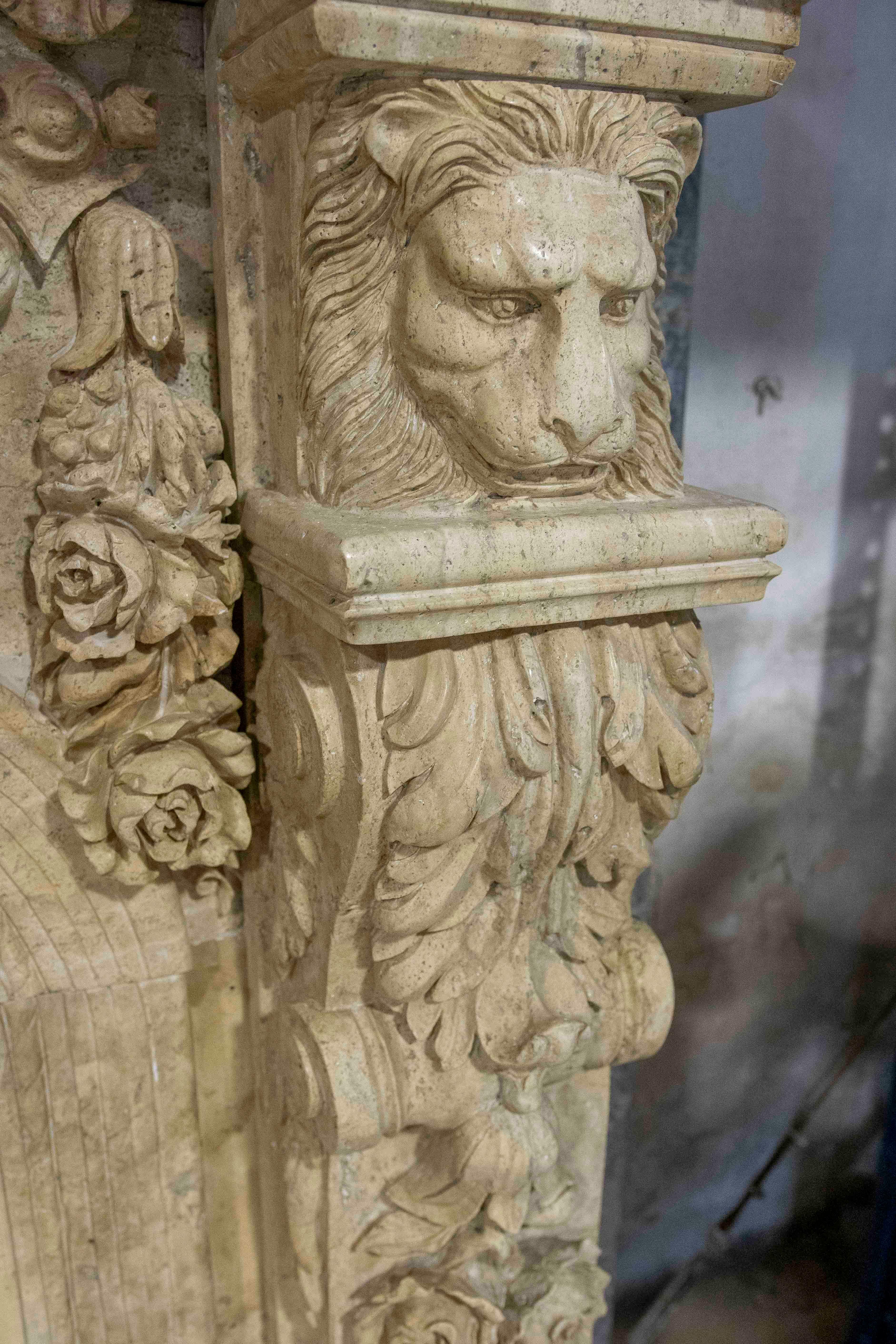 Hand Carved Marble Monumental Fireplace with Classical Motifs and Lion Masks For Sale 4