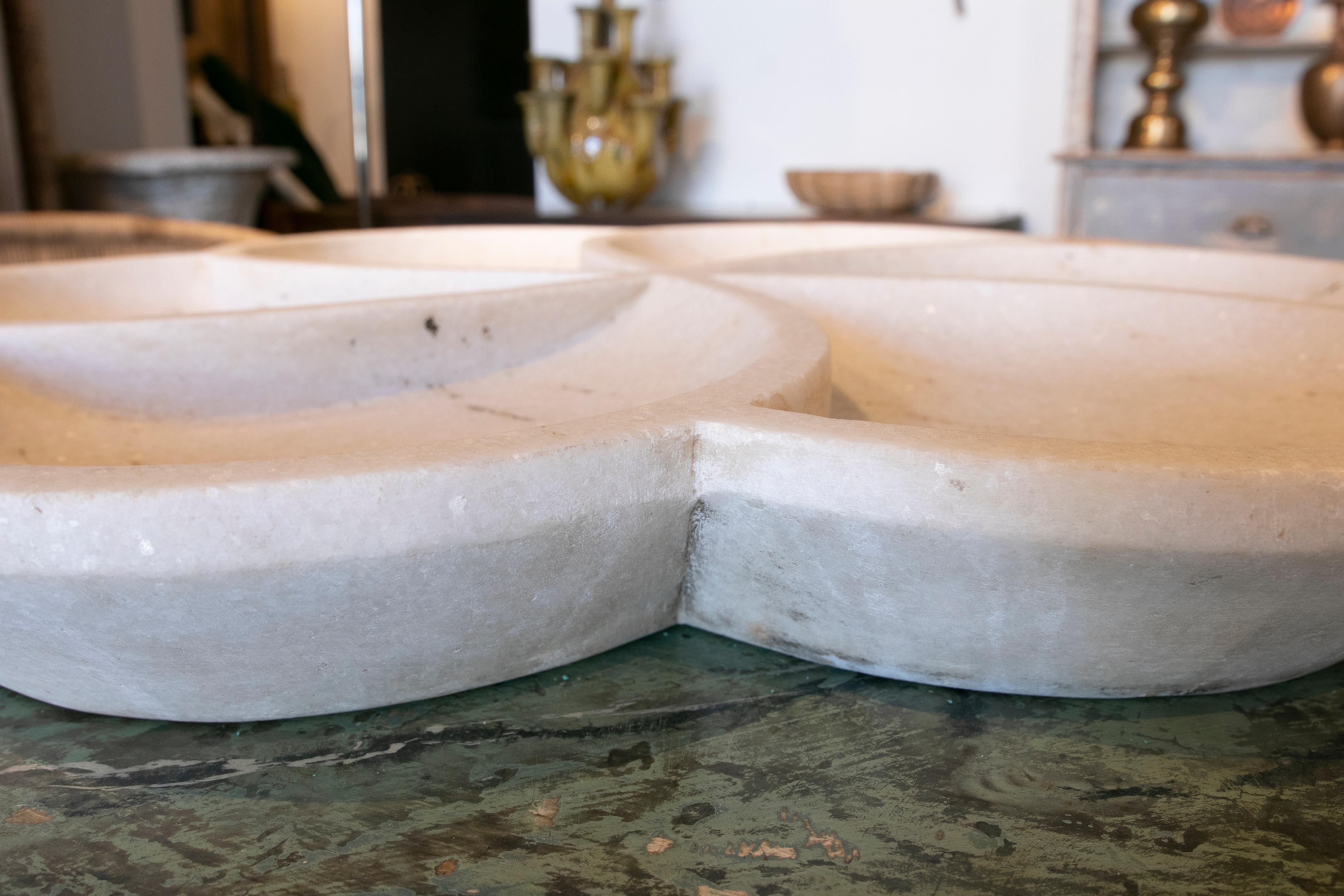 Hand-Carved Marble Plate with Rounded Forms For Sale 5