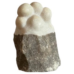 Escultura de mármol tallada a mano por Tom von Kaenel
