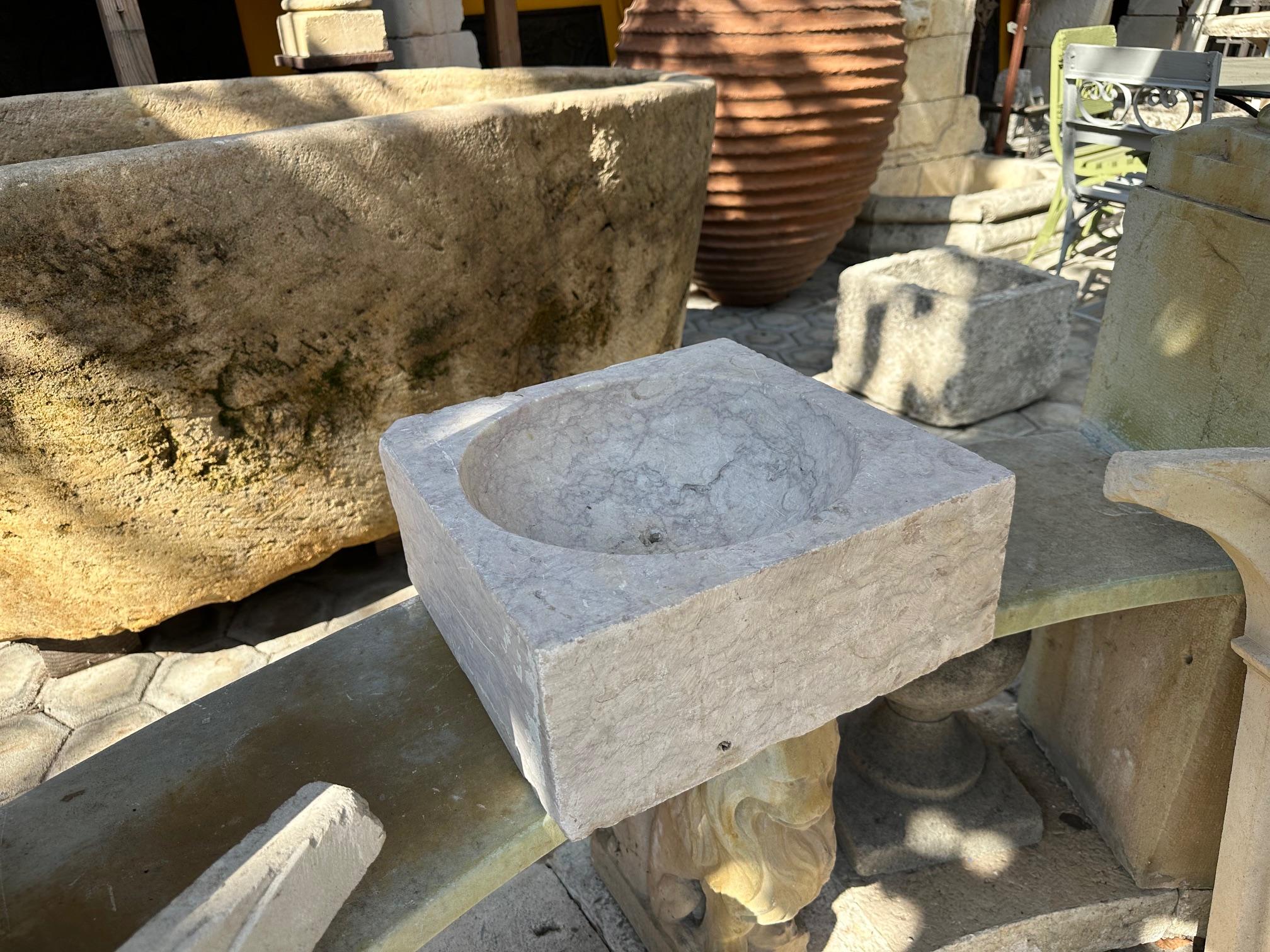 Fregadero de mármol tallado a mano Jardinera de piedra Jardinera Antigua Granja LA en venta 3