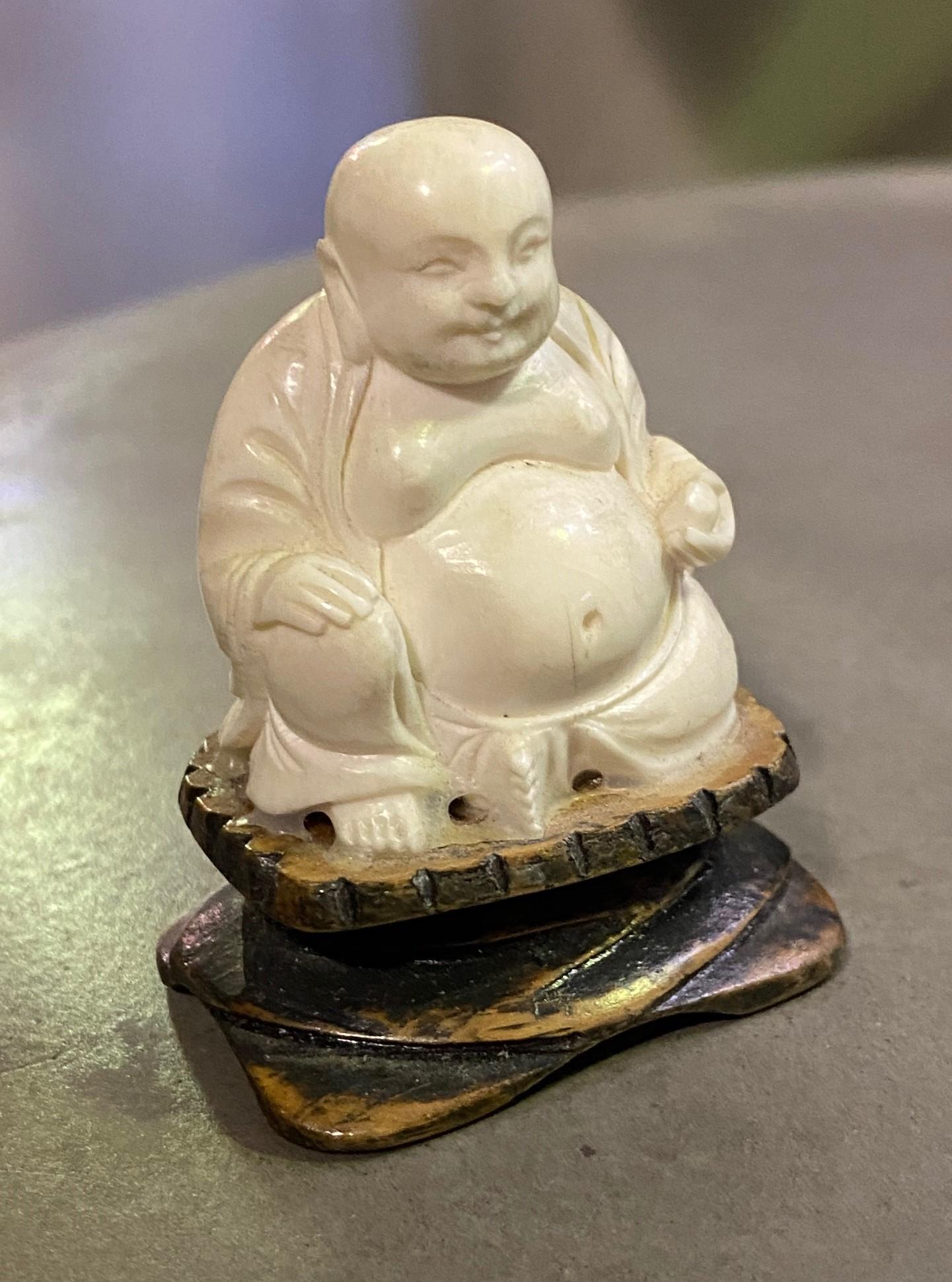 Hand-Carved Hand Carved Meerschaum Chinese Sitting Buddha on Wood Display Stand For Sale