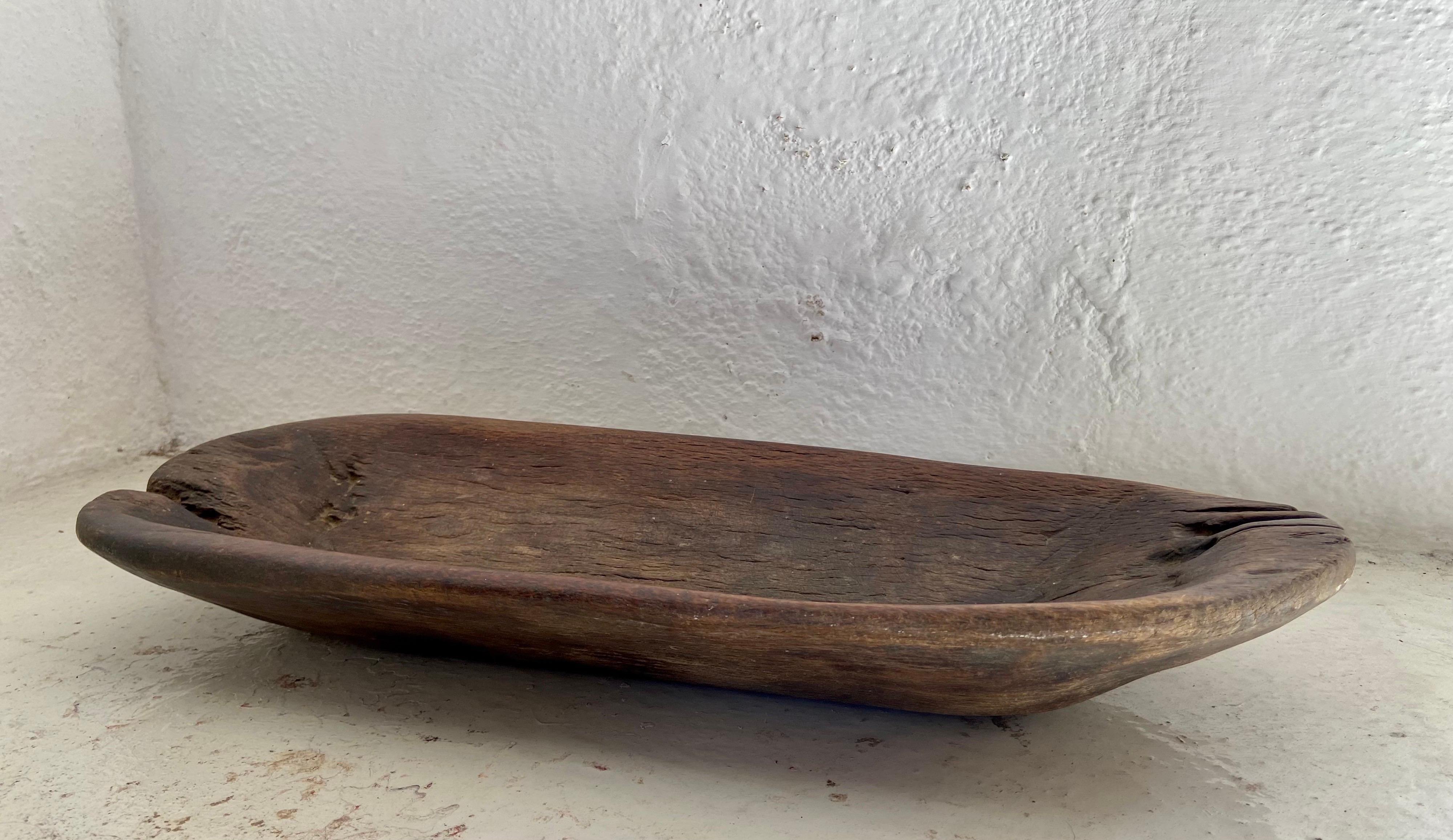 Hand Carved Mesquite Tray from Mexico, Early 20th Century 1