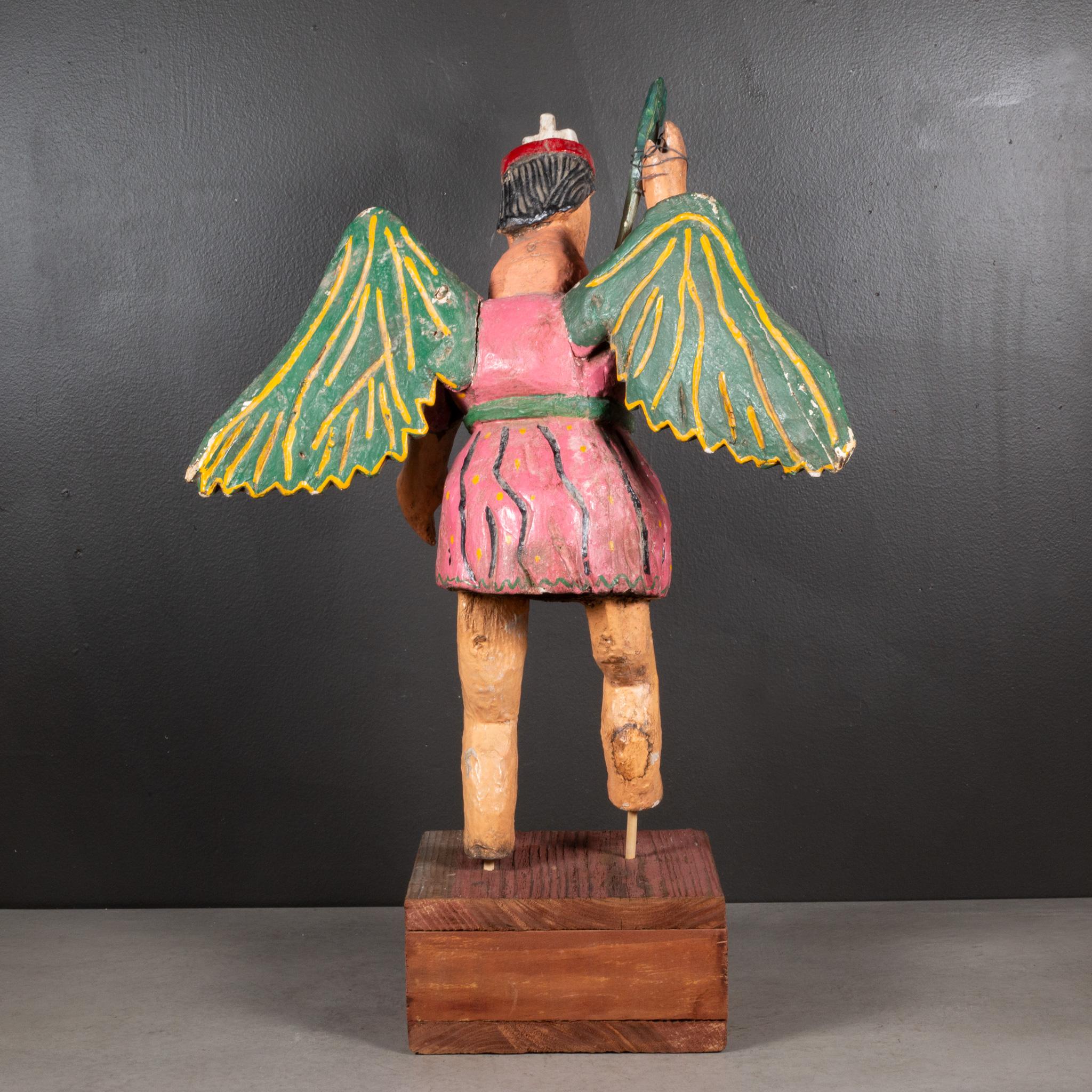 Mexicain Archange mexicain sculpté à la main, circa 1940-1970 (LIVRAISON GRATUITE) en vente