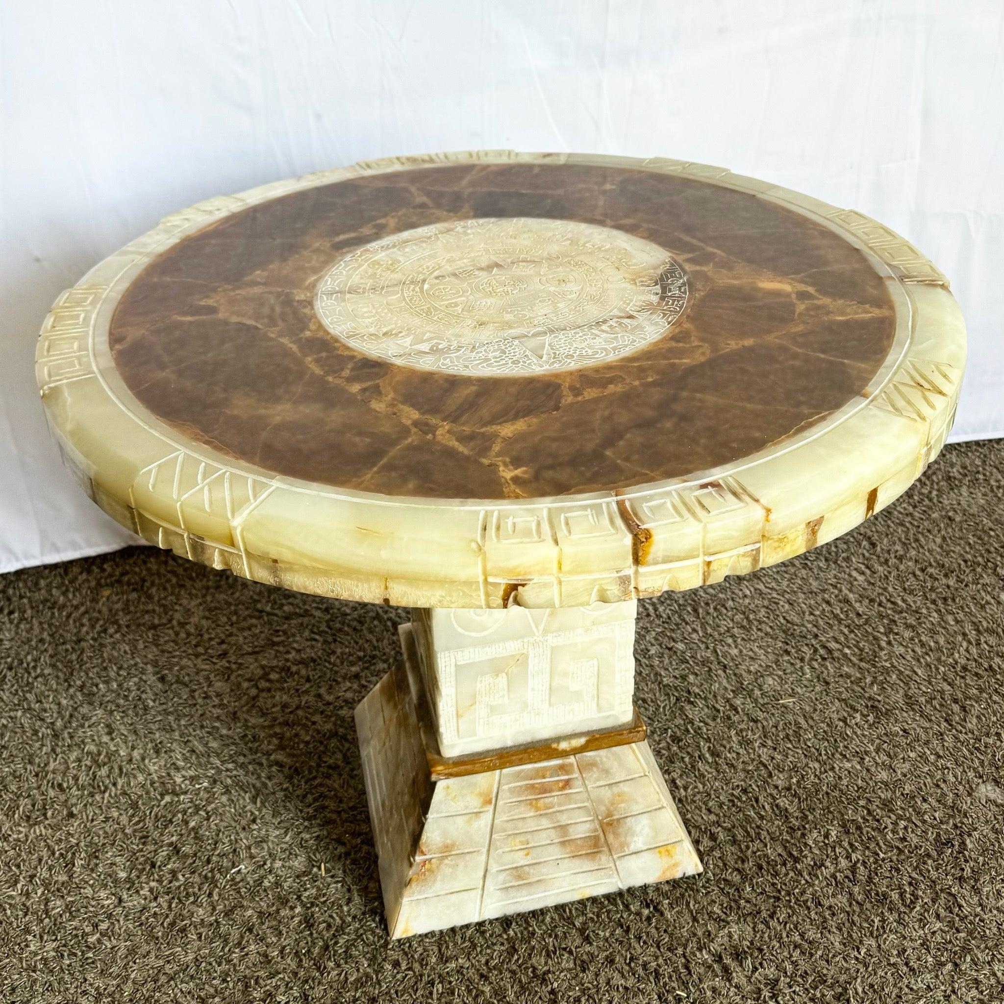 Table d'appoint mexicaine sculptée à la main en onyx vert Bon état - En vente à Delray Beach, FL