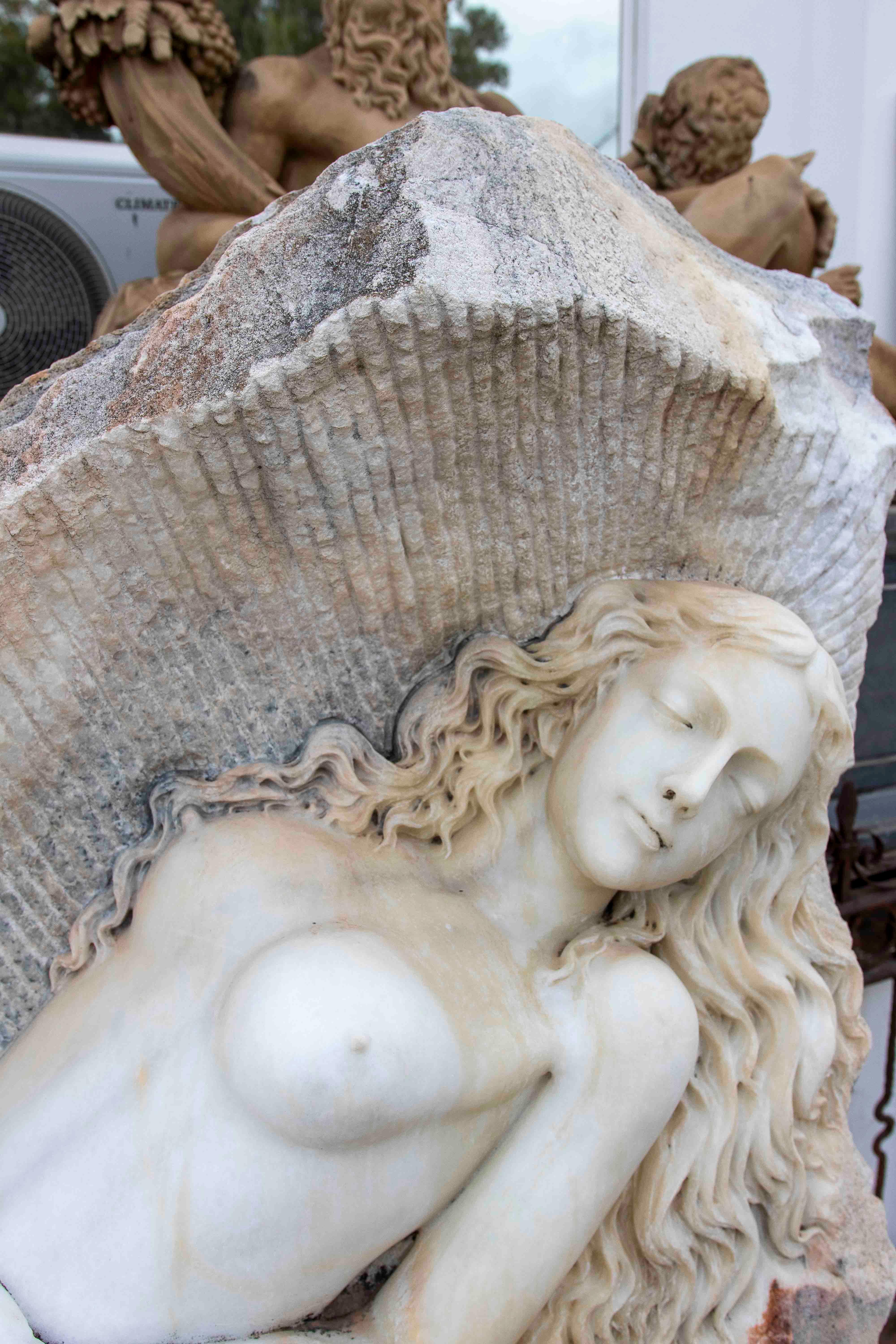 Hand Carved Monumental Sculpture of a Woman on Marble Rock. In Good Condition For Sale In Marbella, ES