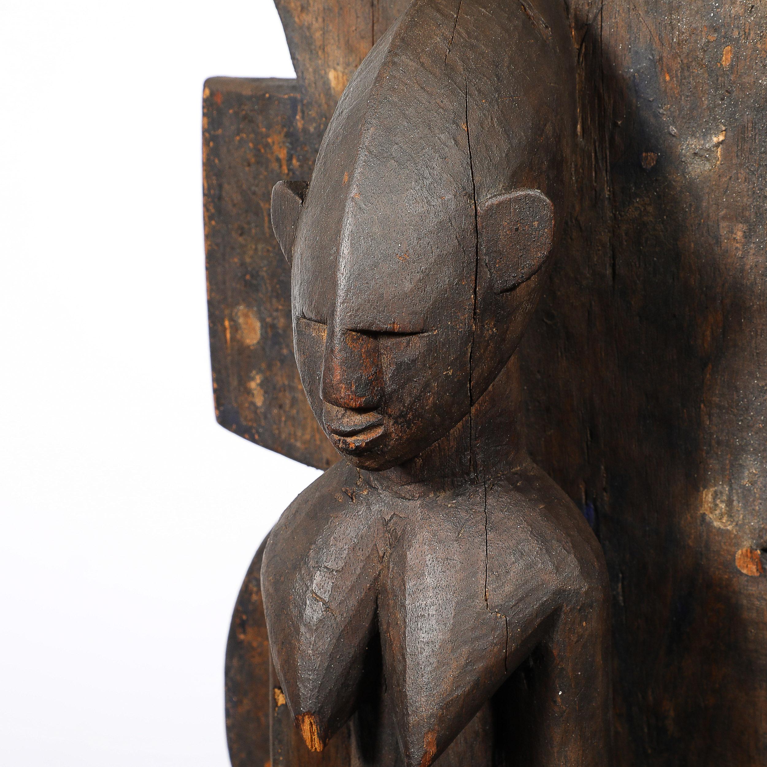 Hand-Carved Mossi Tribe Ceremonial Wood Mask on Elevated Sculptural Base For Sale 3