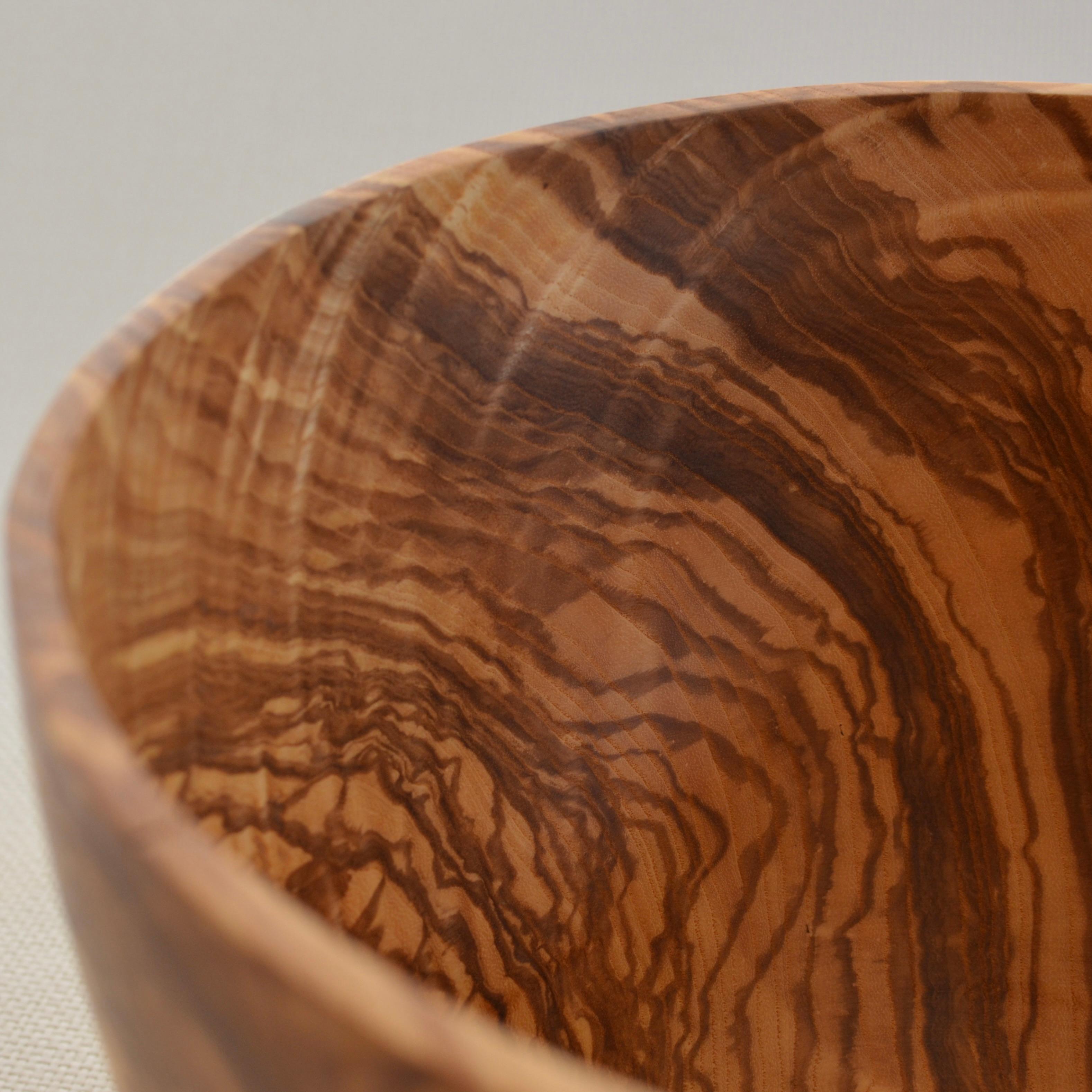 American Hand-Carved Natural Ash Wood Bowl with Staple Details For Sale