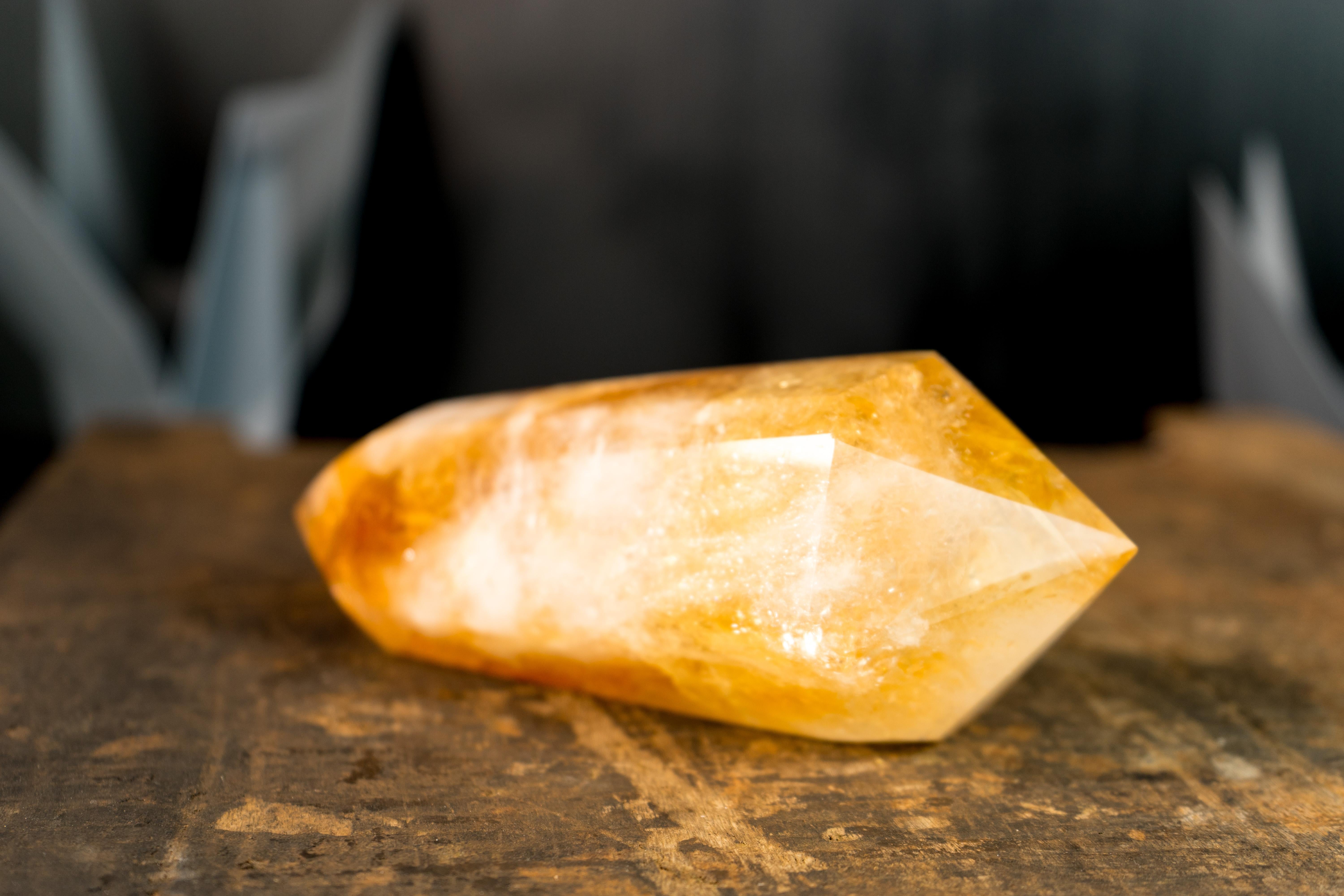  Hand-carved Natural Brazilian Citrine Crystal Point, Double-Terminated In New Condition For Sale In Ametista Do Sul, BR