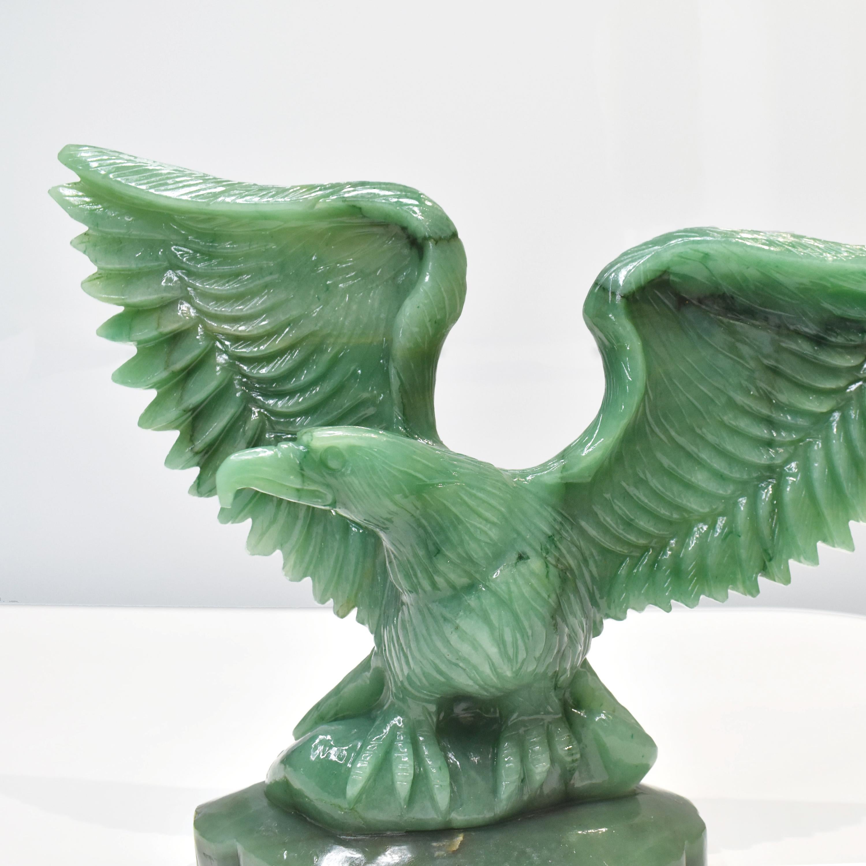 Scultura di aquila in Greene & Greene scolpita a mano in vendita 3