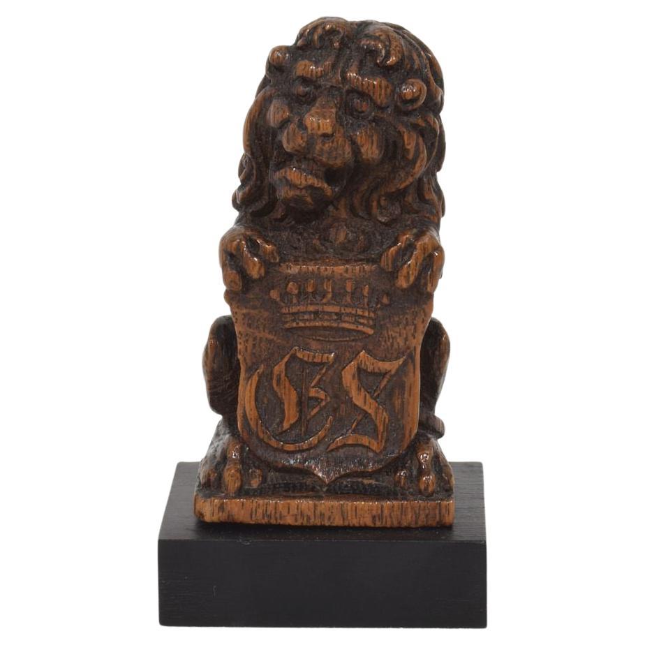 Small Hand Carved Oak Lion Sculpture with Coat of Arms, France, Circa 1650 For Sale