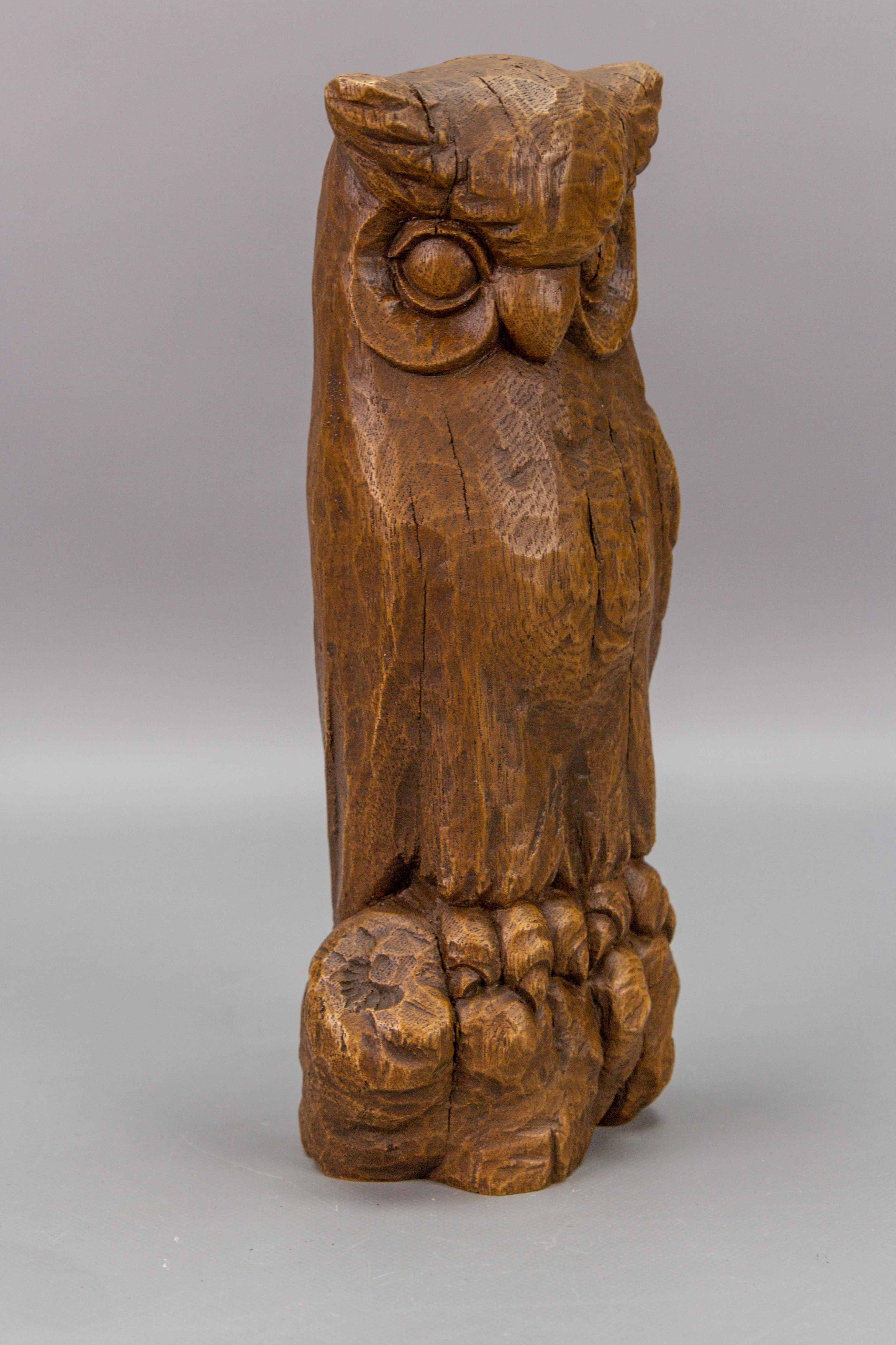 Hand-carved oakwood owl sculpture, Germany, circa the 1950s.
This beautiful and rustic hand-carved brown wooden owl will be a great decoration in any room or interior, a great gift idea.
Dimensions: height: 31 cm / 12.2 in; width: circa 12 cm / 4.72