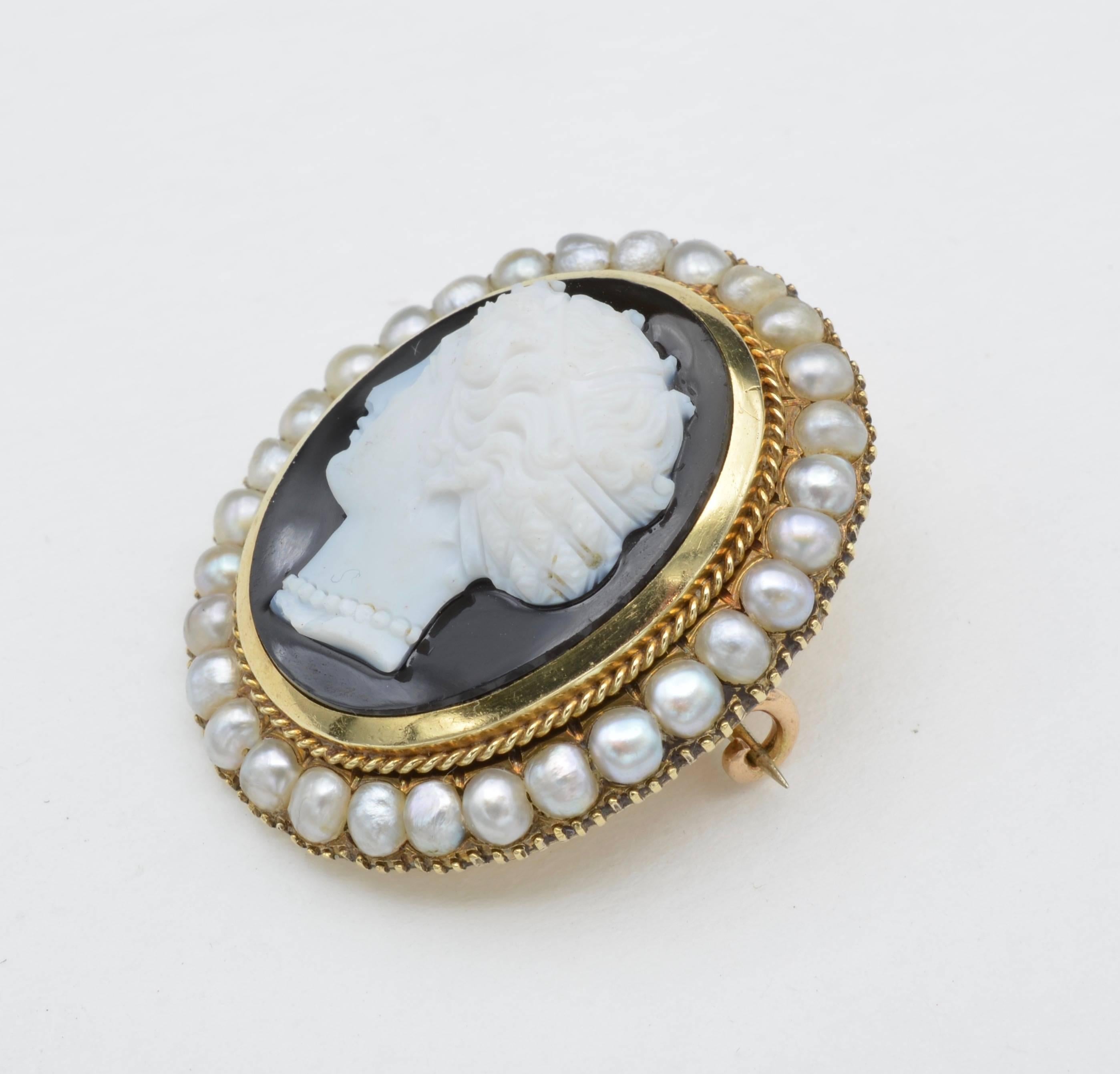 how to wear a cameo brooch