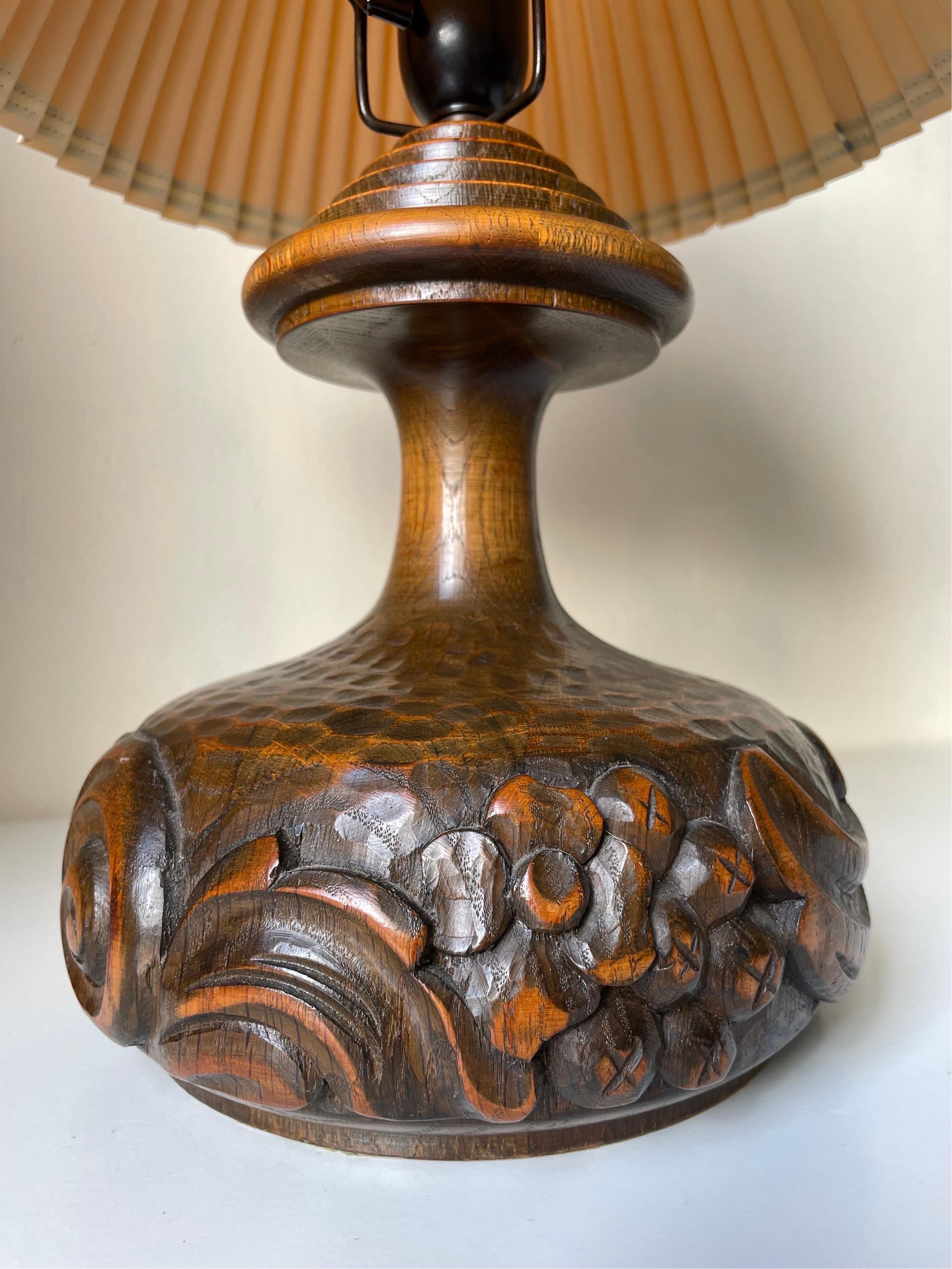 Hand-Crafted Hand-Carved 1940s Organic Midcentury Wooden Table Lamp For Sale