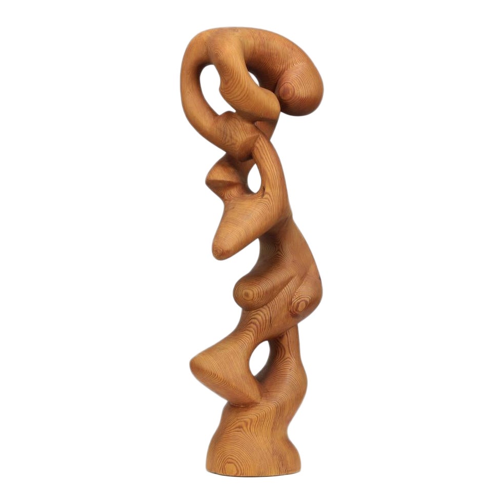 Scultura organica intagliata a mano in legno massiccio di pino, 1977