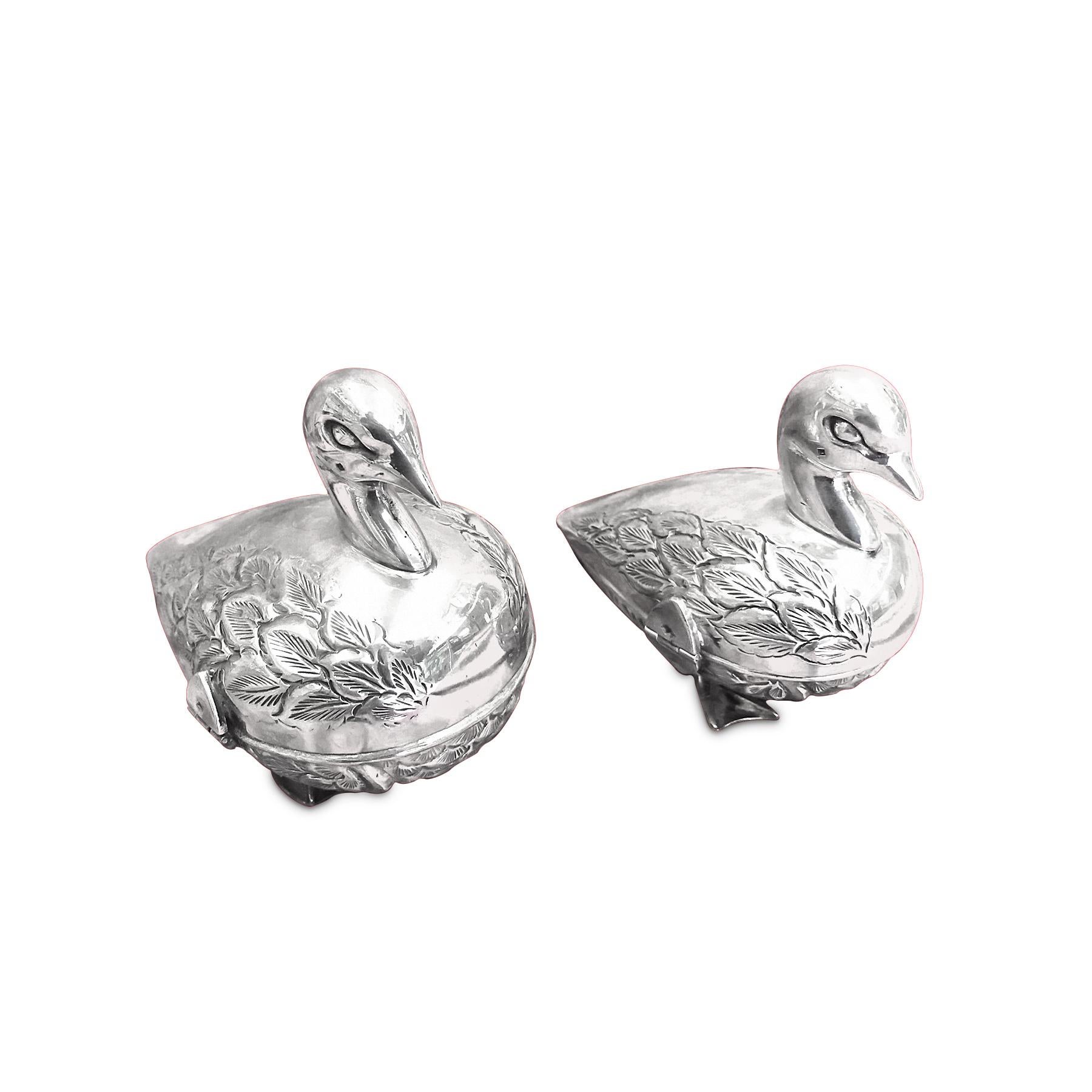 Women's or Men's ONE PAIR OF STERLING SILVER  FIGURINES DUCK, Hand Made For Sale