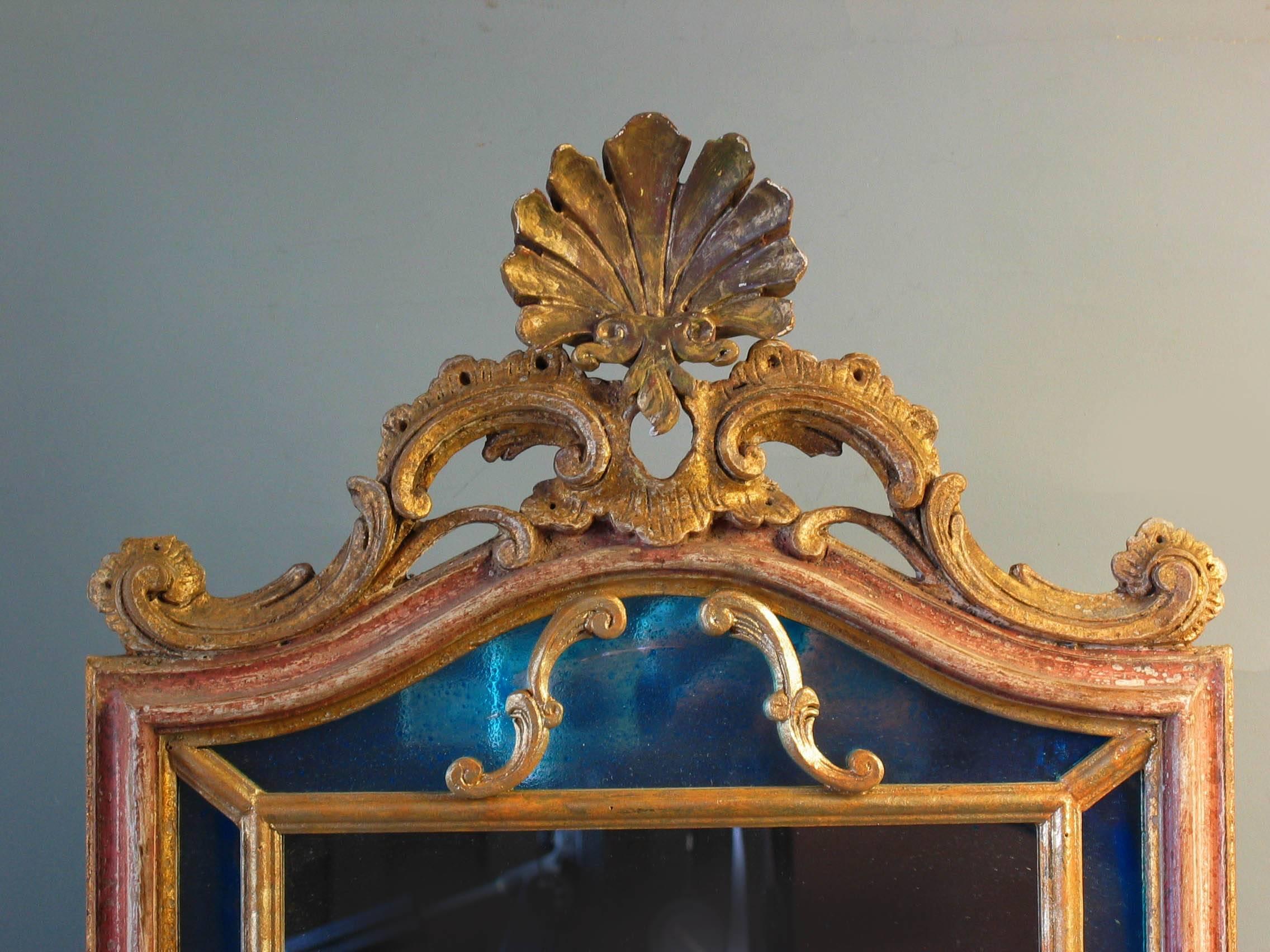 Italian Hand-Carved Parcel-Gilt Florentine Mirror in Rococo Style