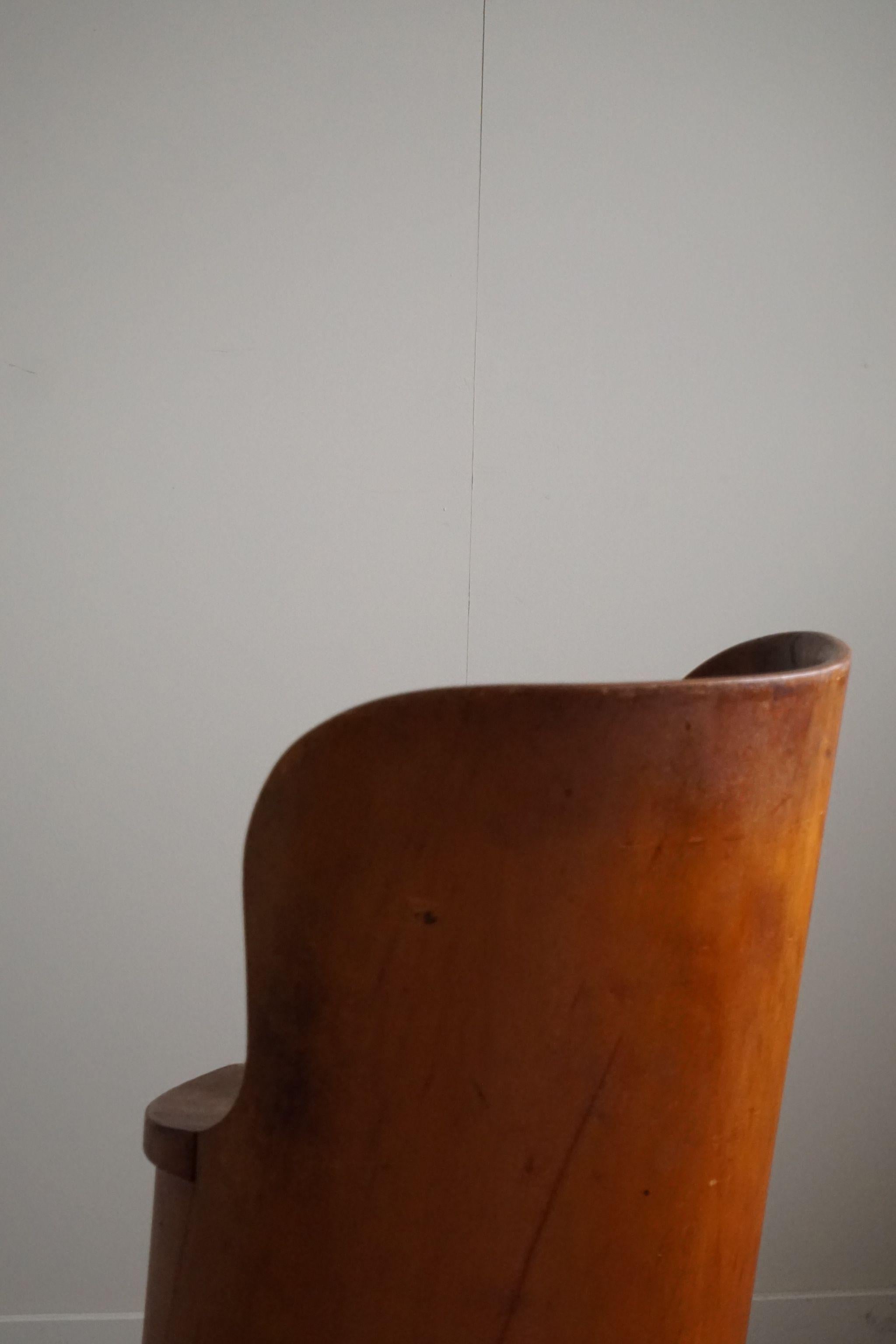  Handgeschnitzter primitiver Stuhl aus Kiefernholz, Schwedische Moderne, Wabi Sabi, 1960er Jahre im Angebot 6