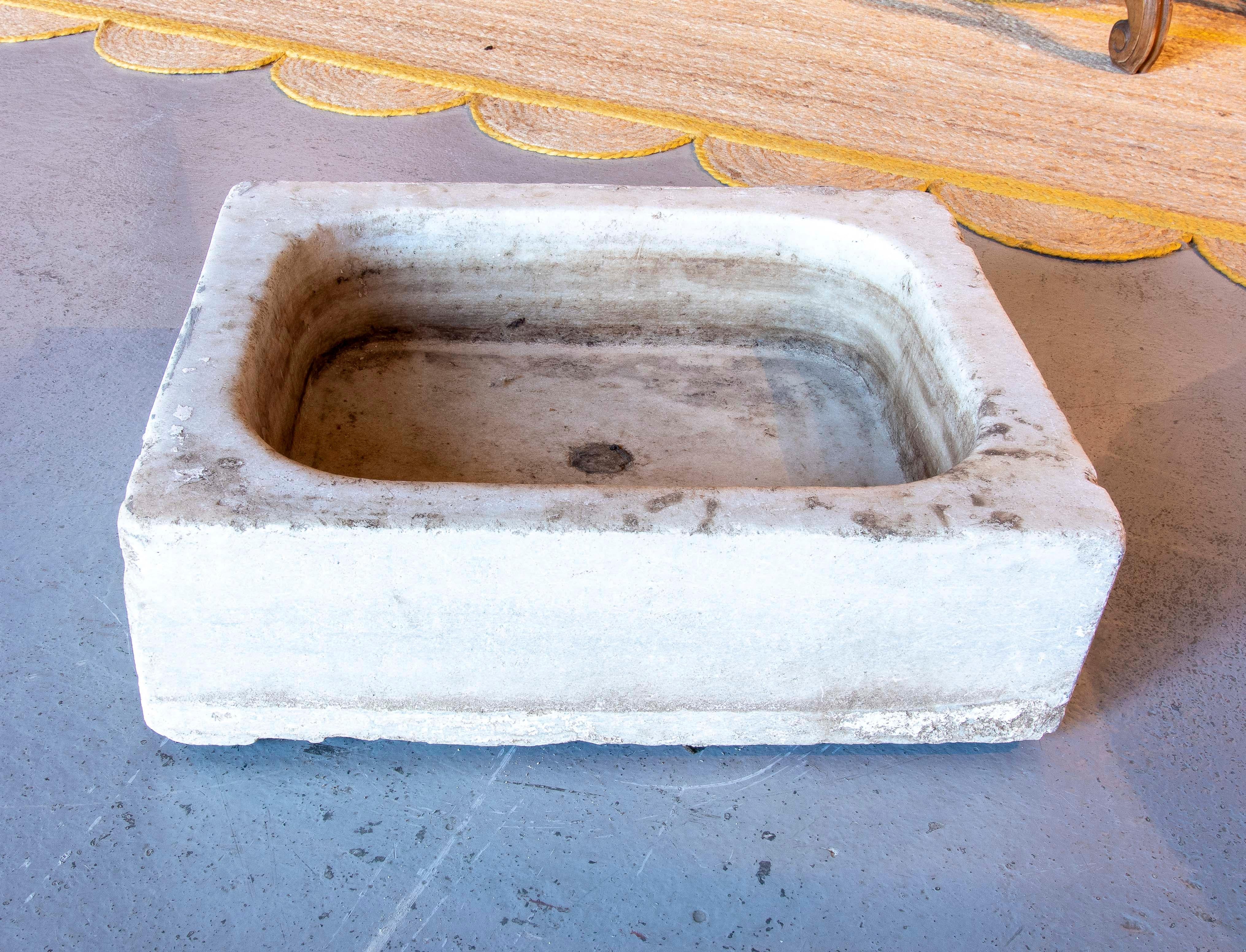 Hand-Carved Hand-carved Rectangular Marble wash Basin