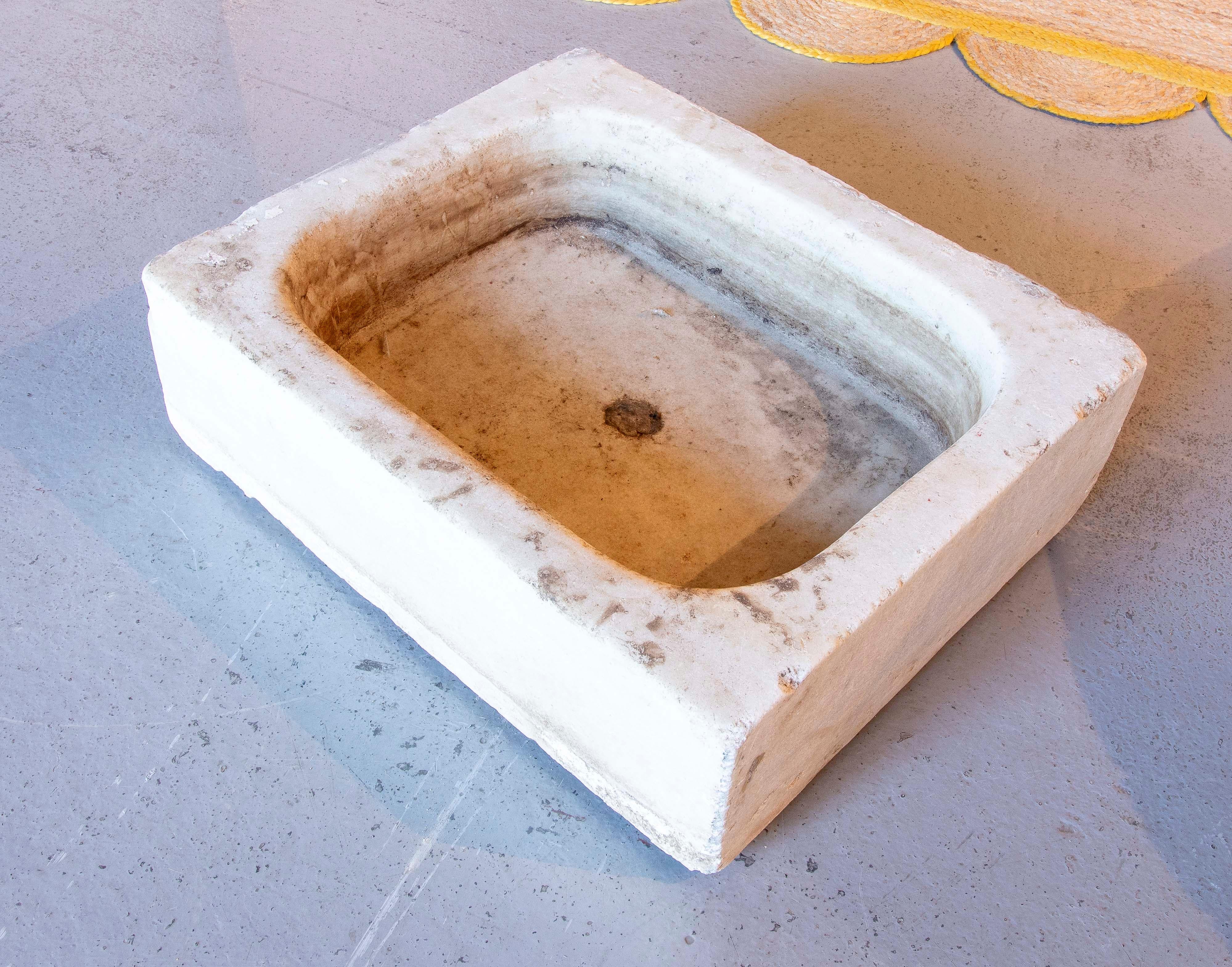 20th Century Hand-carved Rectangular Marble wash Basin