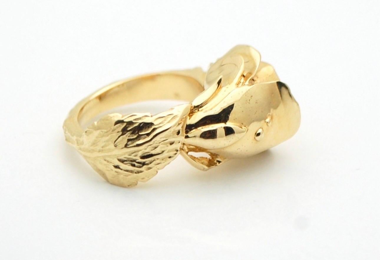 Brilliant Cut Hand carved rose gold ring with diamond 18KT For Sale