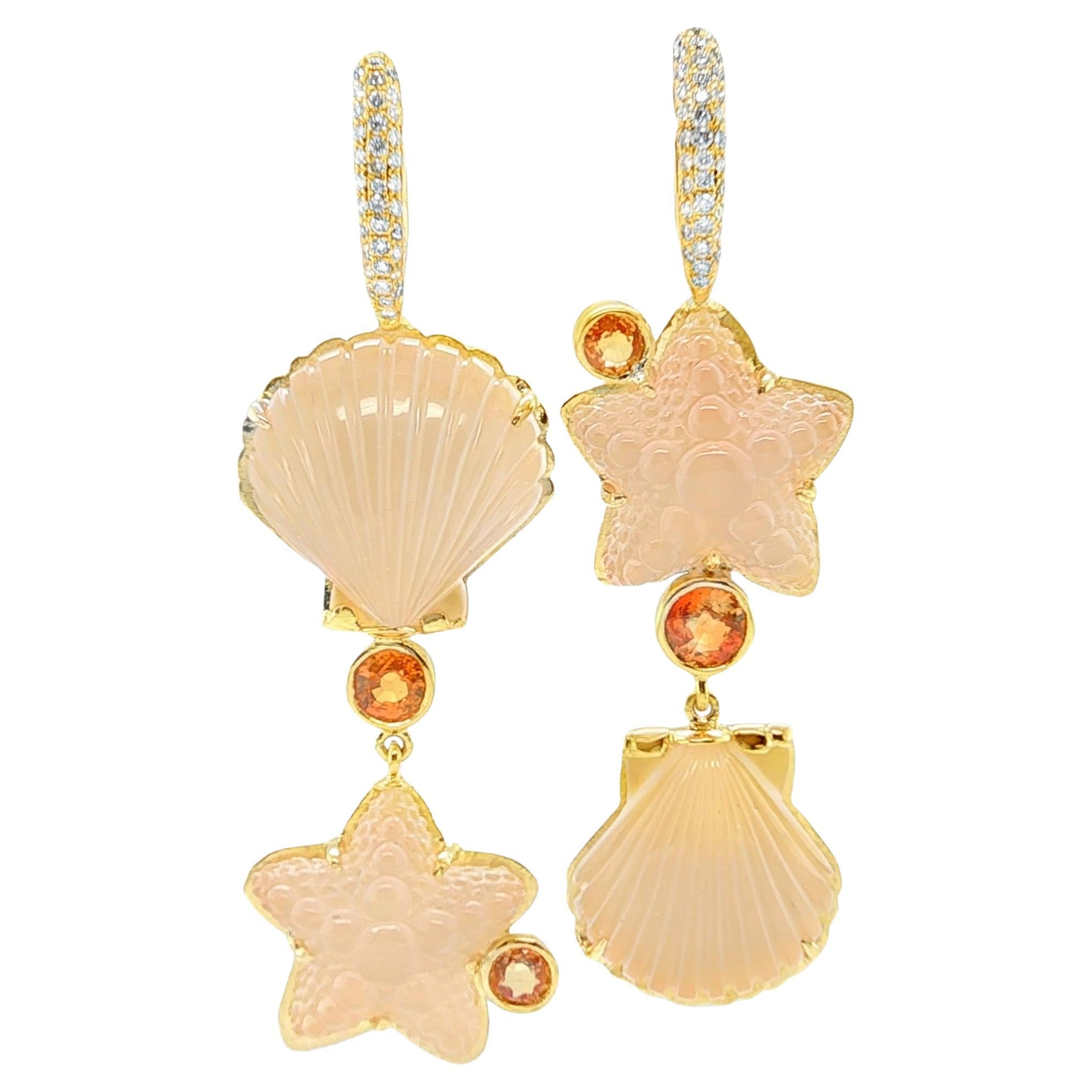 Orecchini in oro 18k con stelle marine e conchiglie di quarzo rosa intagliate a mano