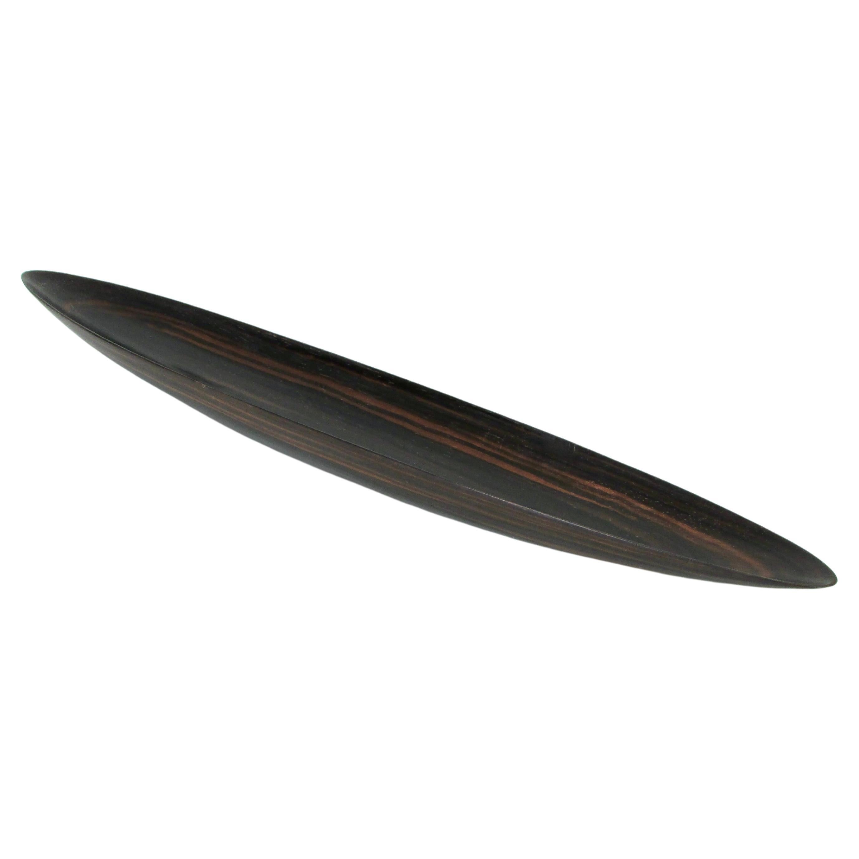Hand carved Rosewood canoe shape dish For Sale