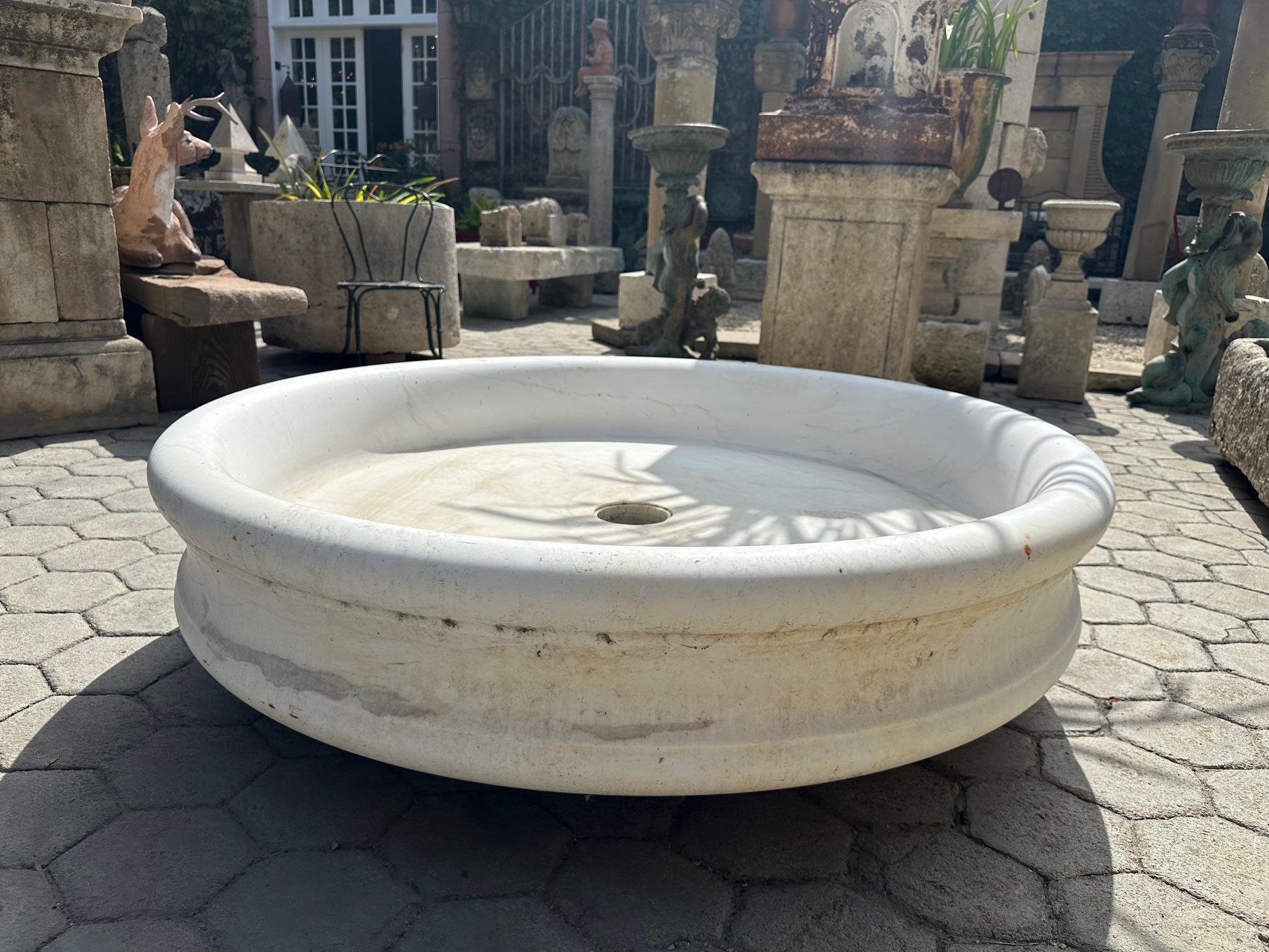 Hand Carved Round White Marble Shower Tub Basin Antique Water Center Fountain CA For Sale 12